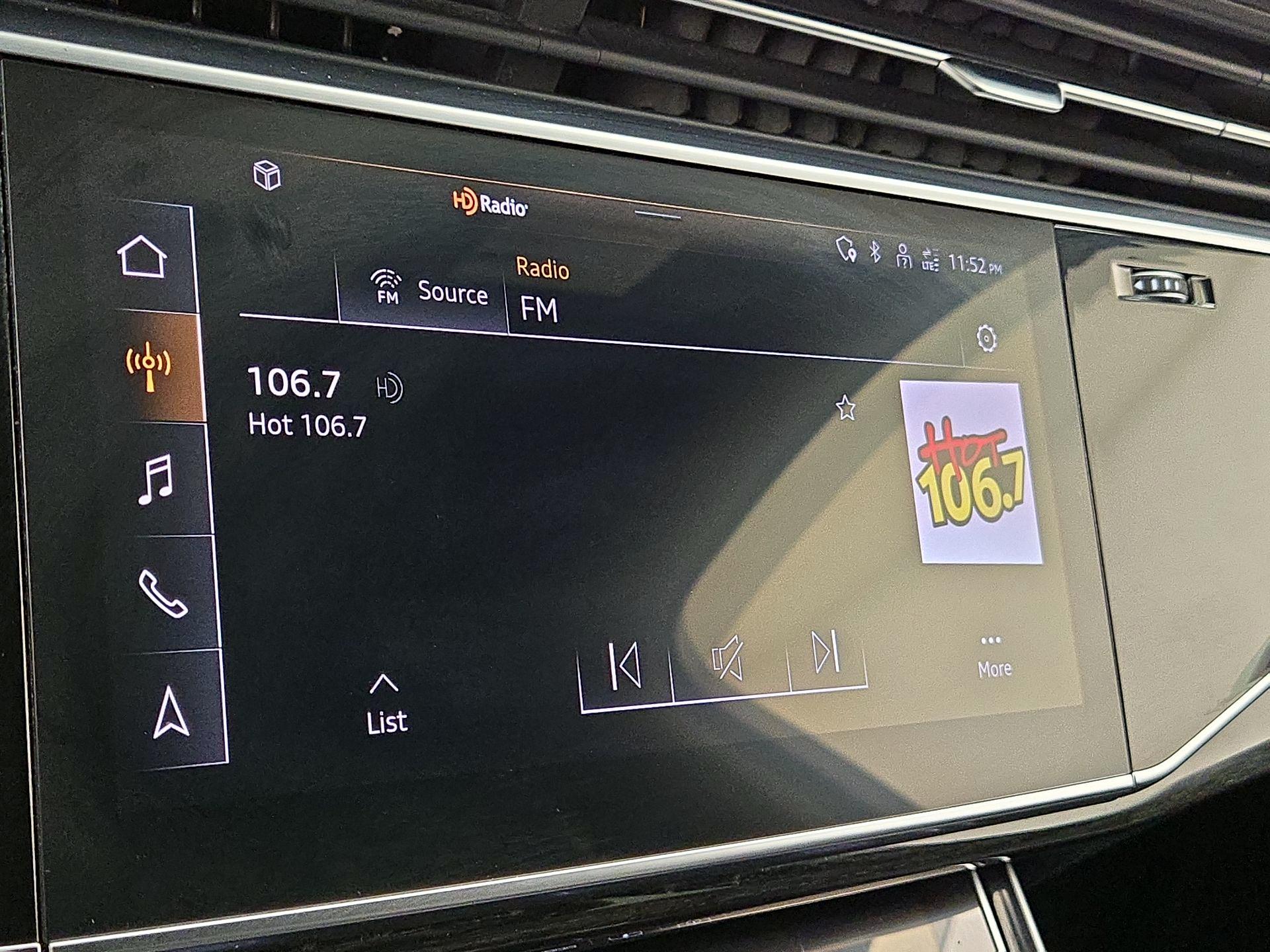 Thumbnail: 2021 Audi Q7 - 15