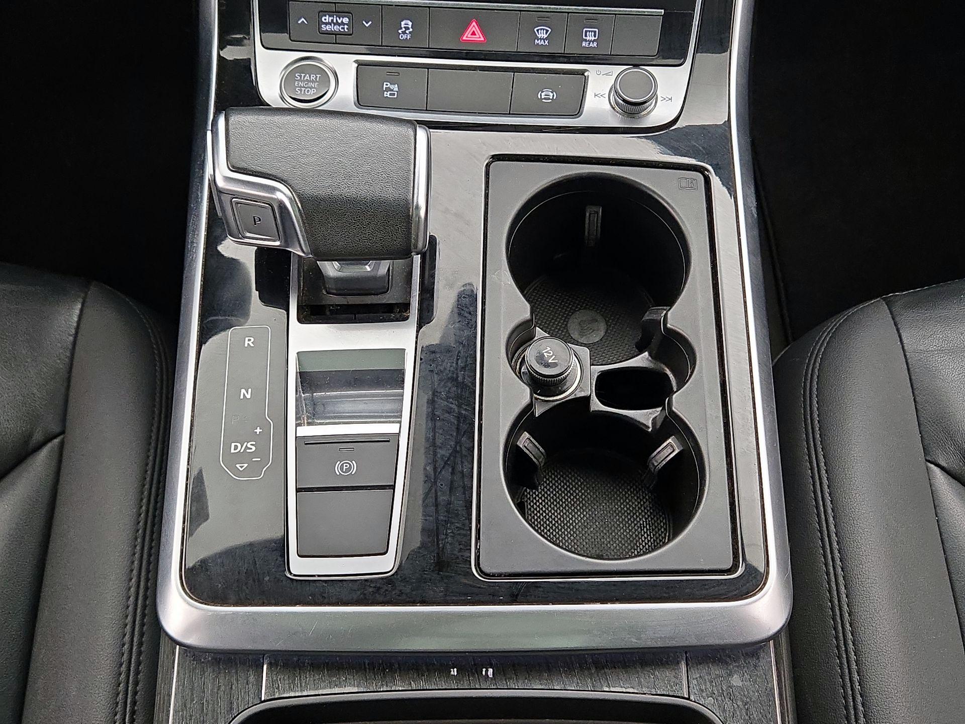 Thumbnail: 2021 Audi Q7 - 17