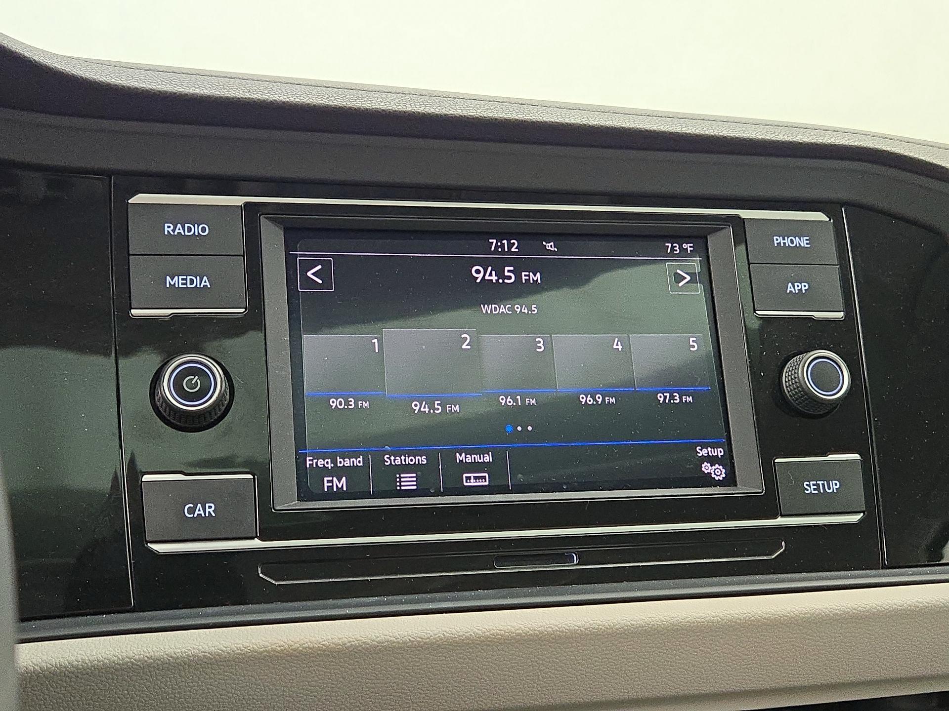 Thumbnail: 2019 Volkswagen Jetta - 15