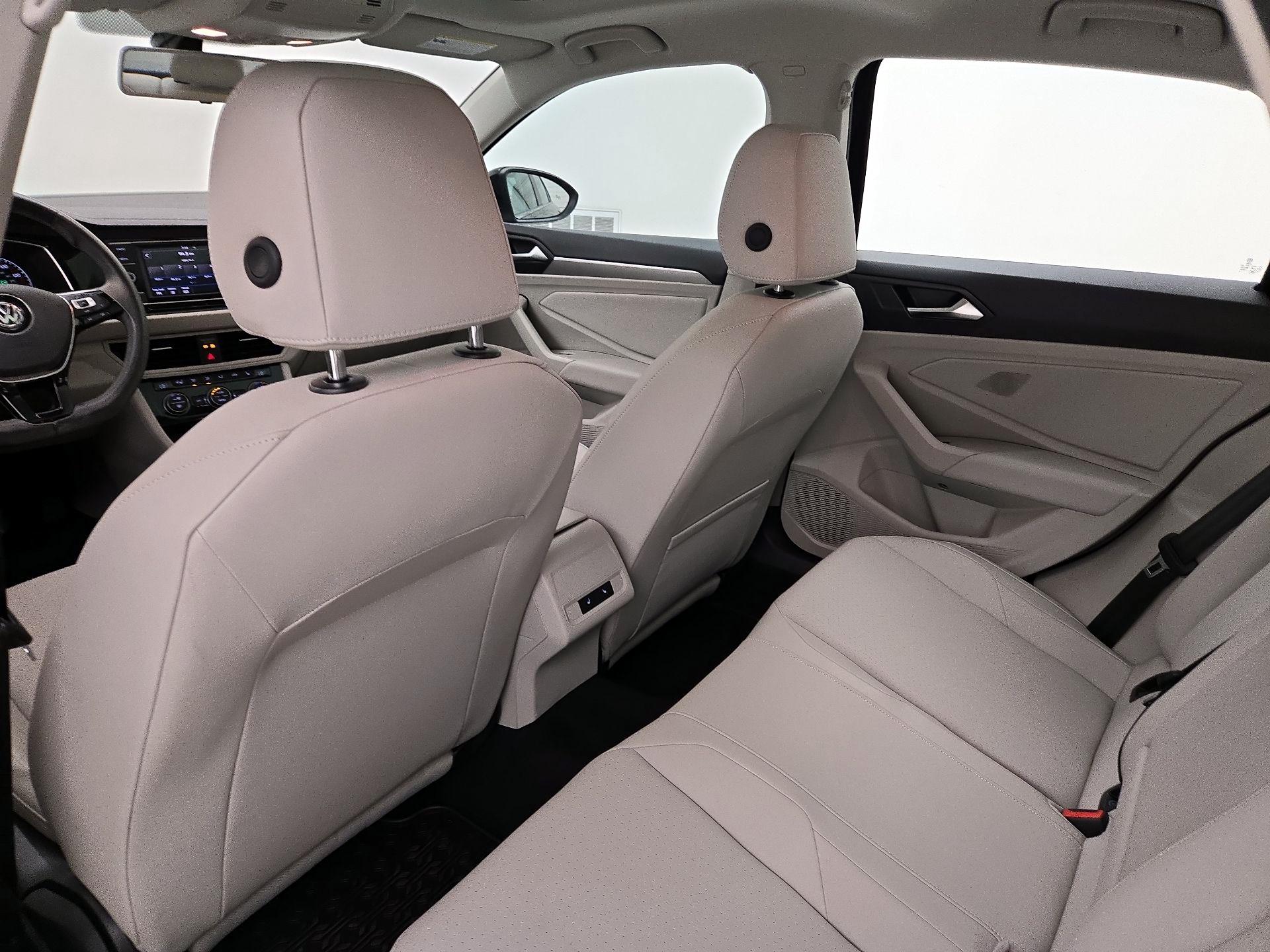 Thumbnail: 2019 Volkswagen Jetta - 20