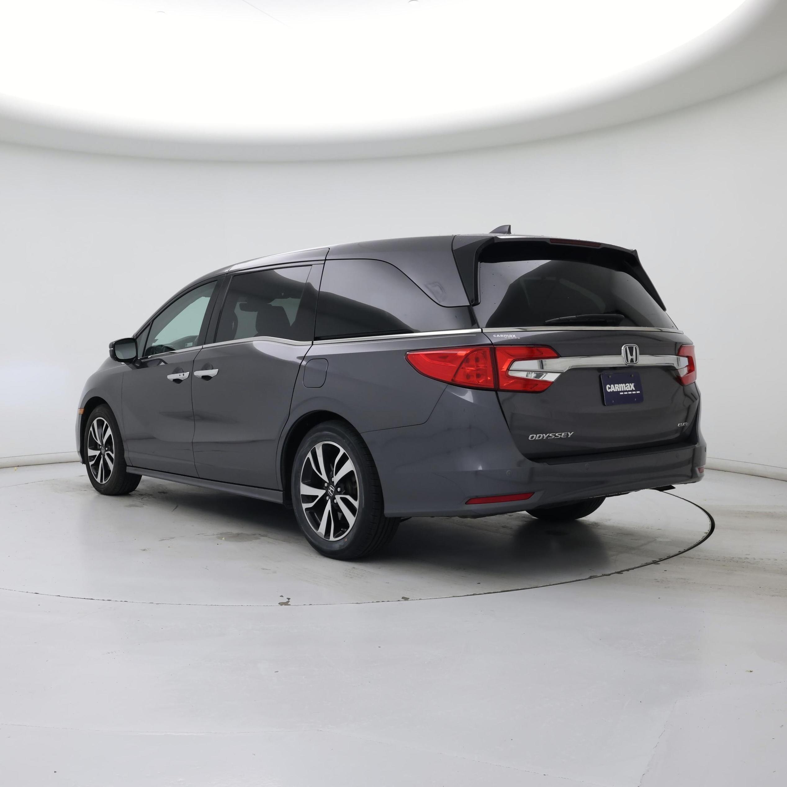 Thumbnail: 2018 Honda Odyssey - 2