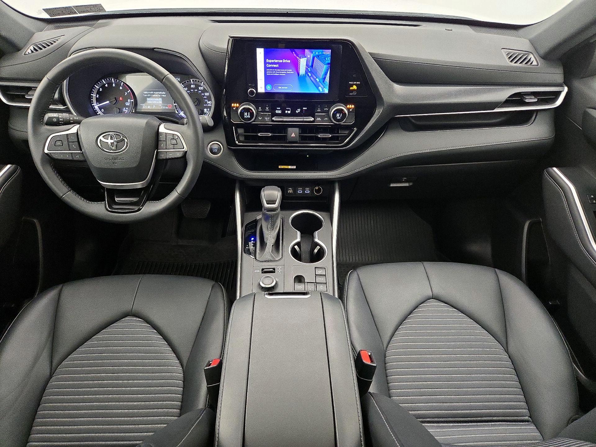 Thumbnail: 2024 Toyota Highlander - 9