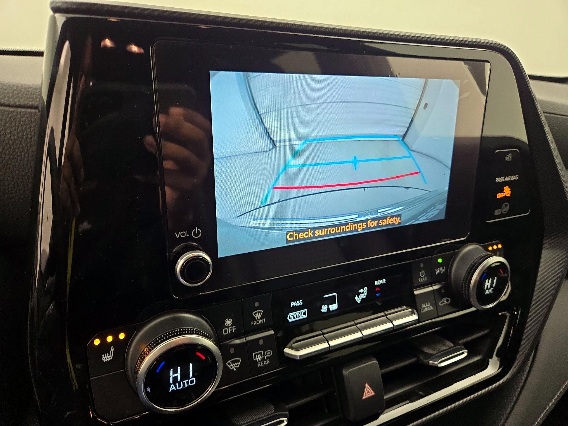 Thumbnail: 2024 Toyota Highlander - 14