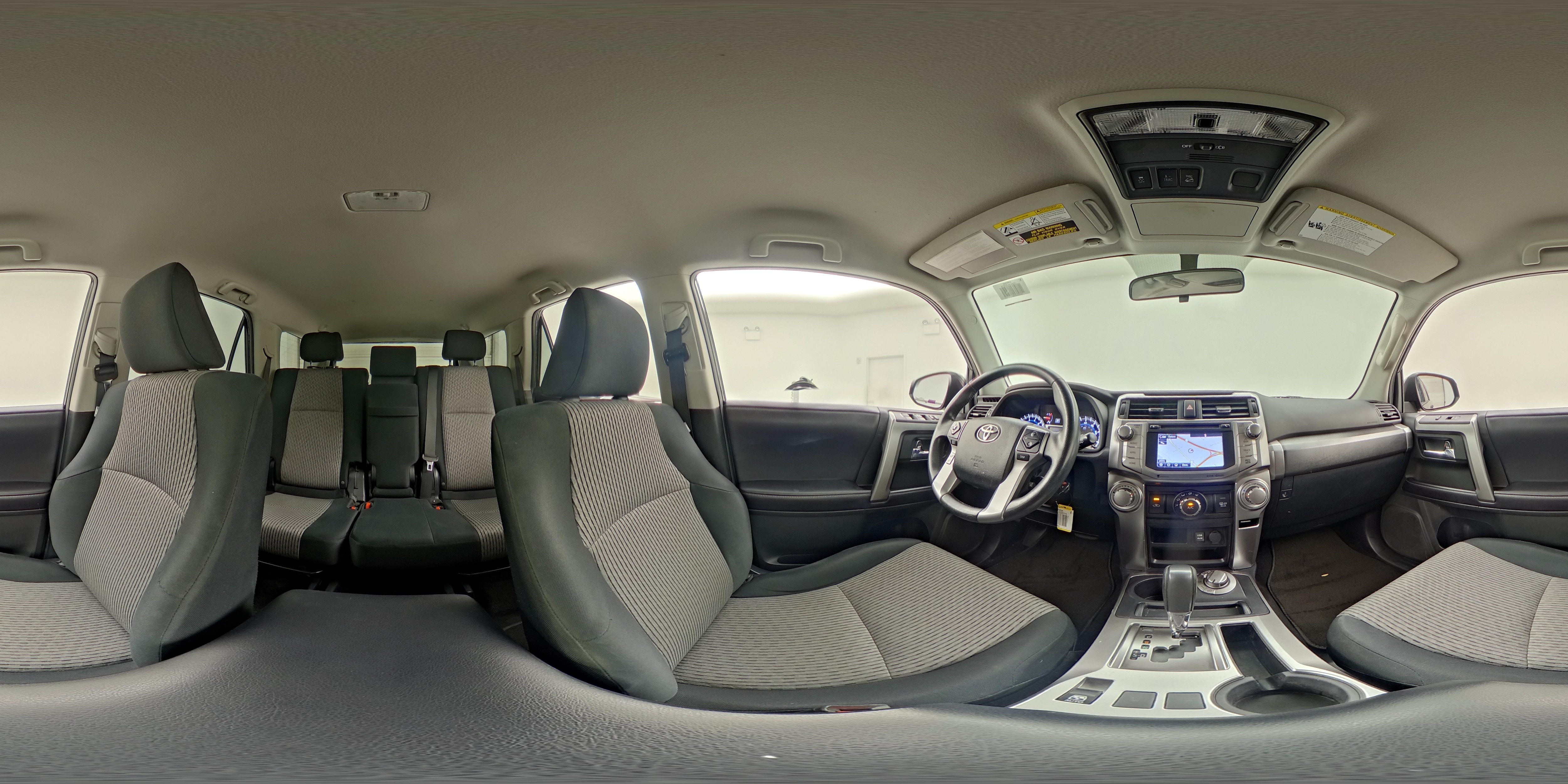 2018 Toyota 4Runner SR5 - Photo 25