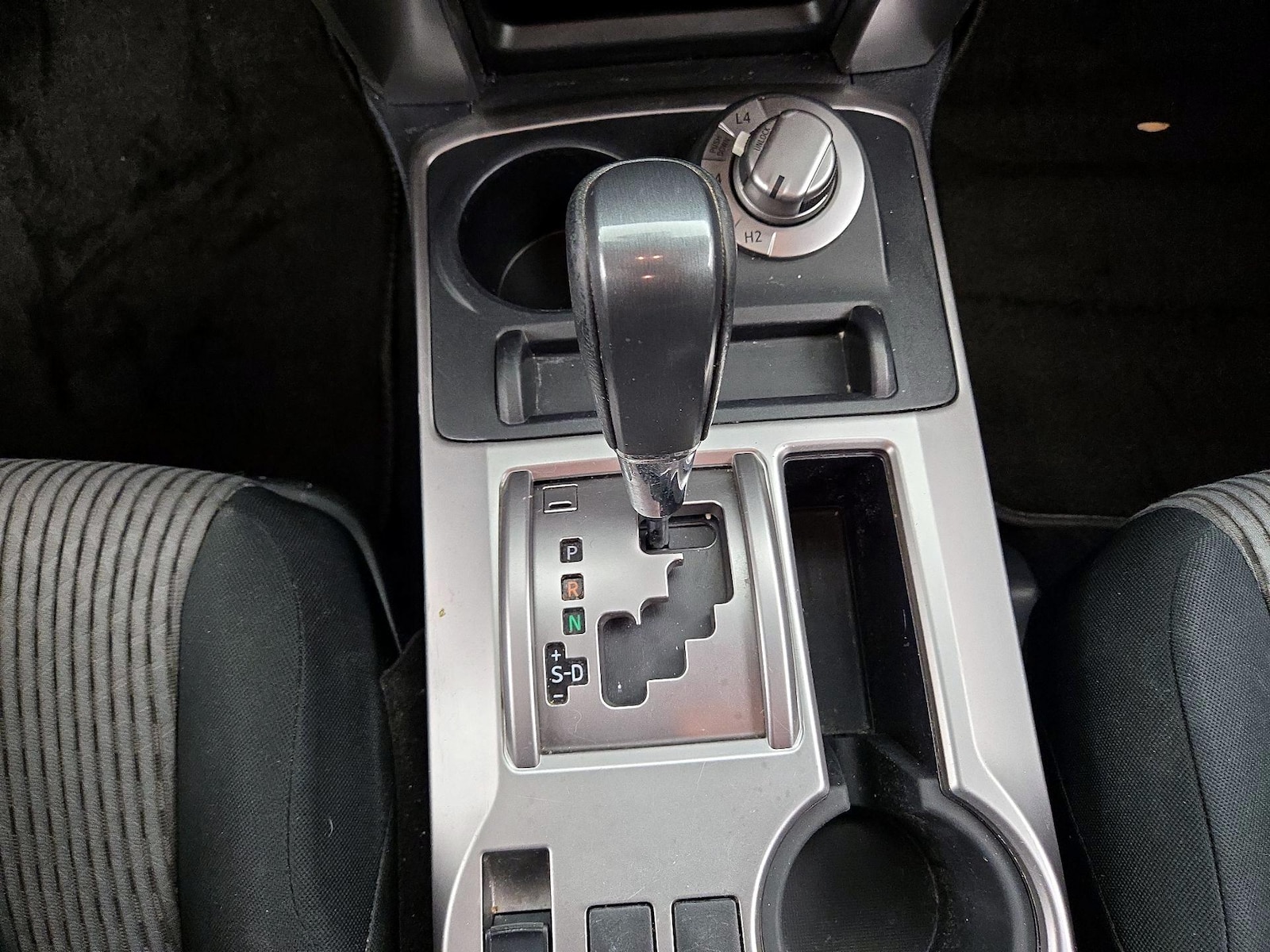 2018 Toyota 4Runner SR5 - Photo 19