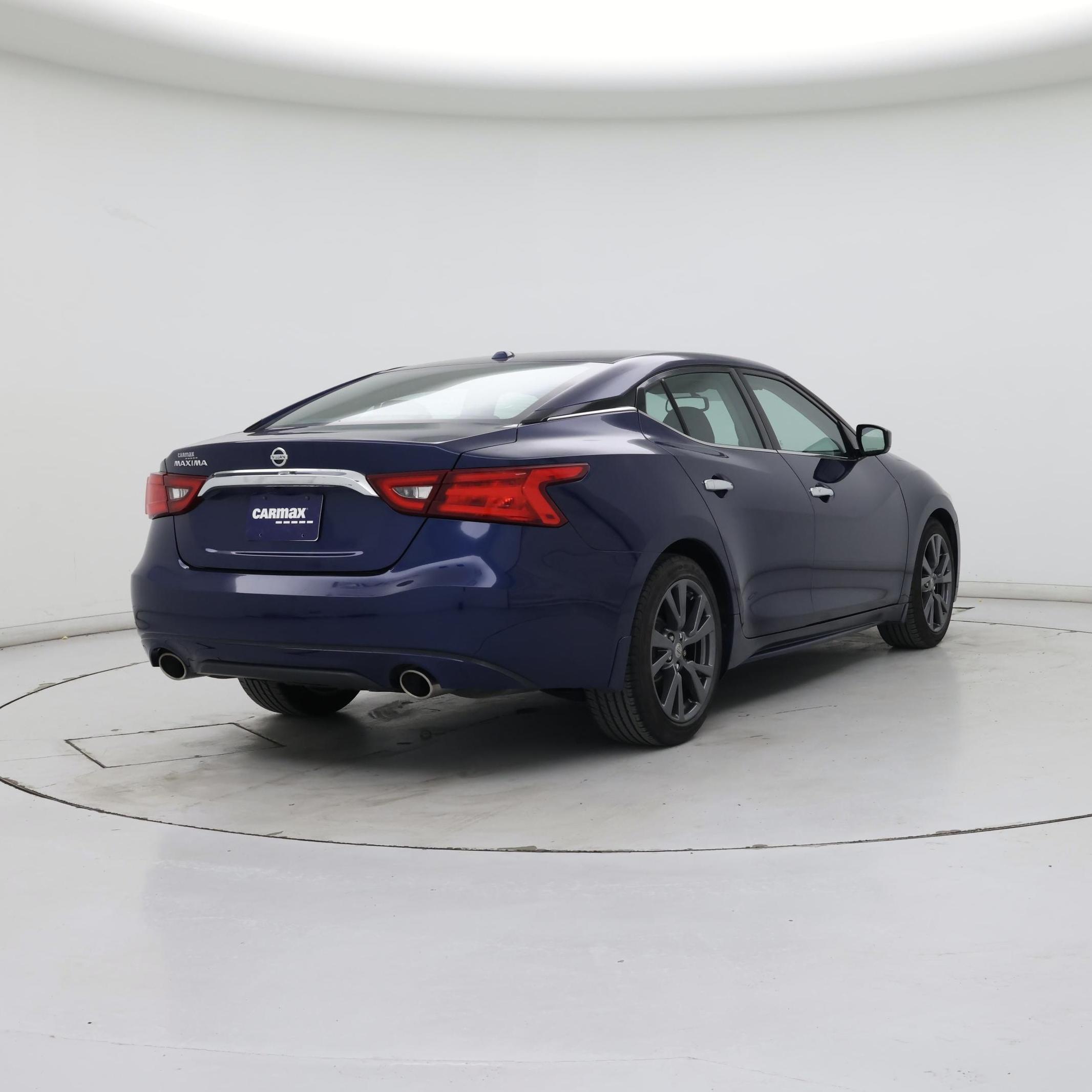 Thumbnail: 2017 Nissan Maxima - 8