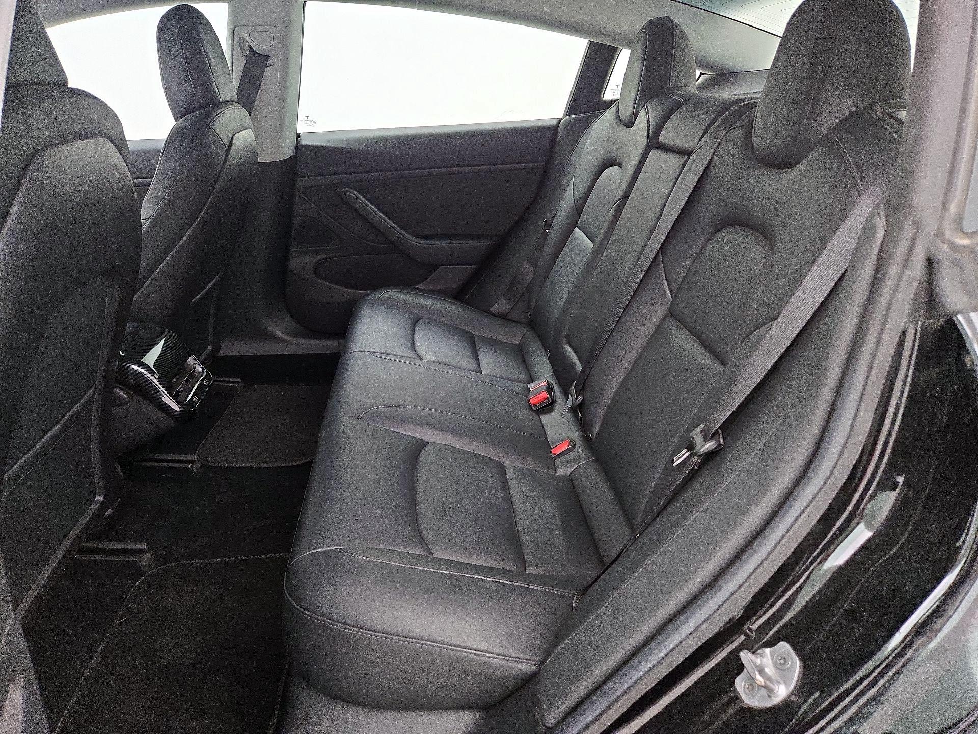 Thumbnail: 2019 Tesla Model 3 - 19