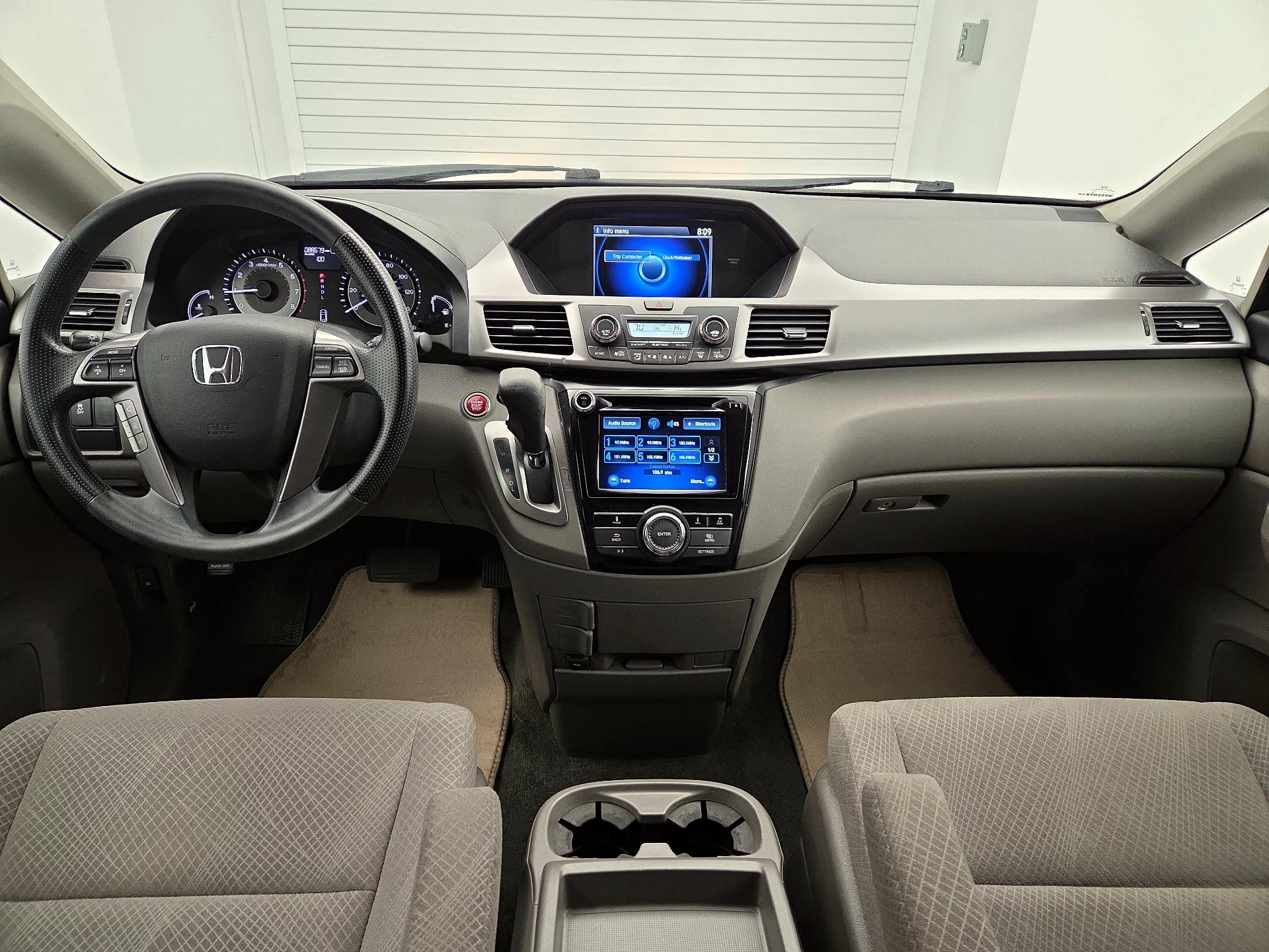 Thumbnail: 2017 Honda Odyssey - 9