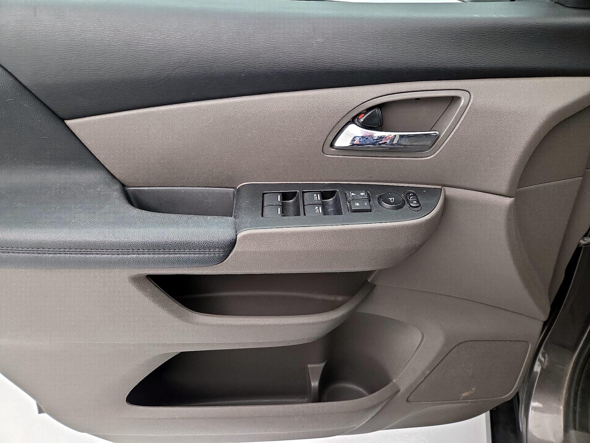 Thumbnail: 2017 Honda Odyssey - 12