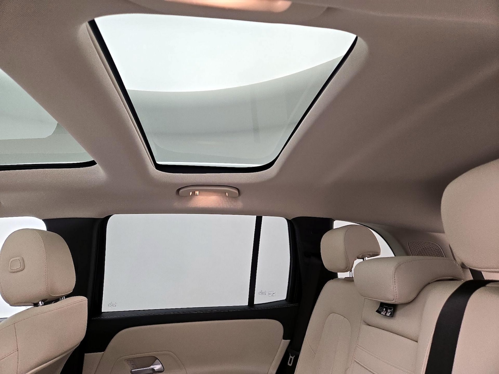 2022 Mercedes-Benz GLB Base - Photo 26