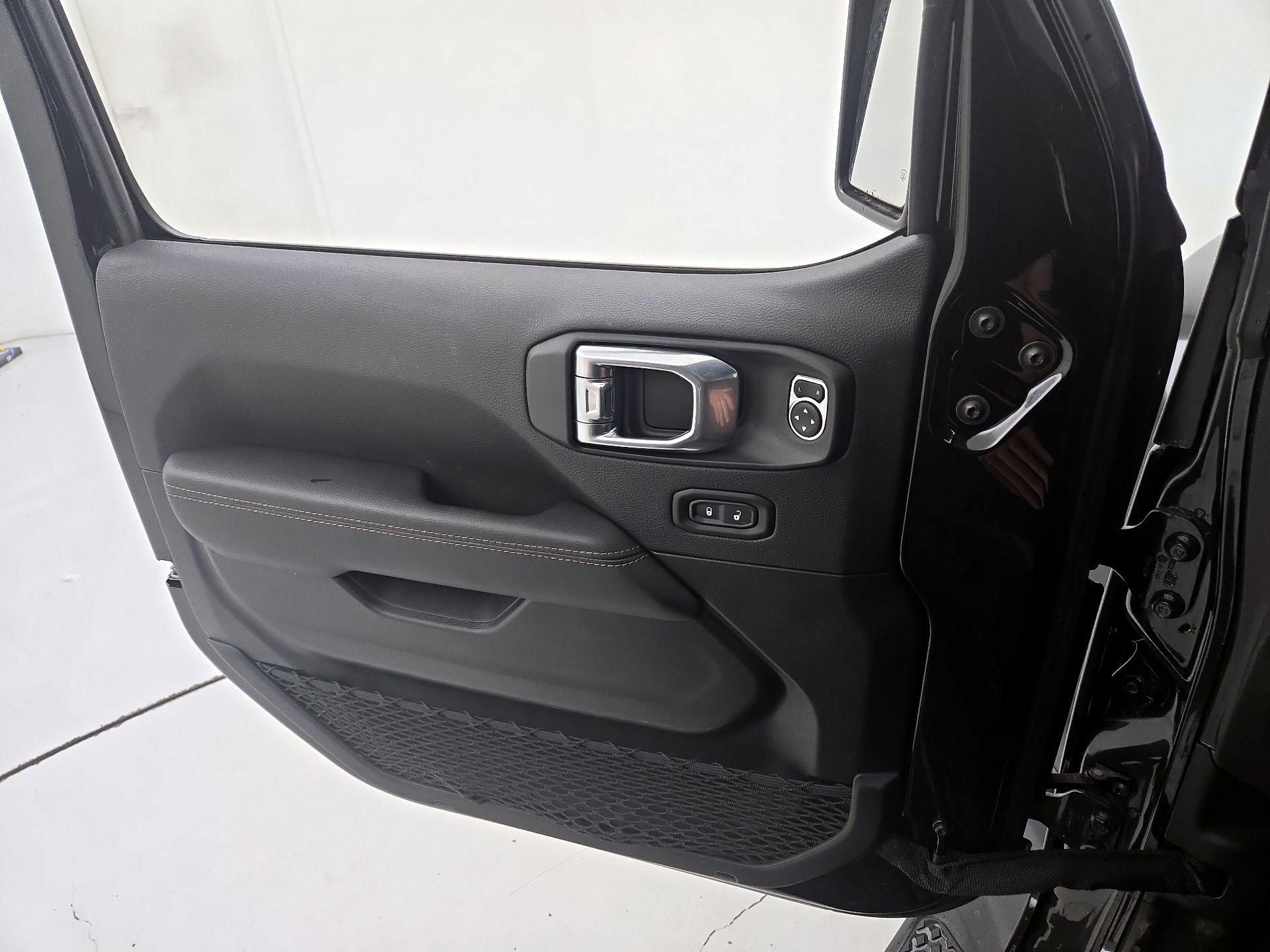 Thumbnail: 2022 Jeep Gladiator - 12