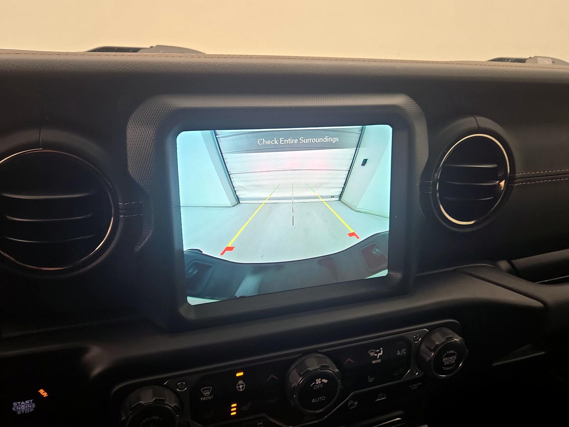 Thumbnail: 2022 Jeep Gladiator - 15