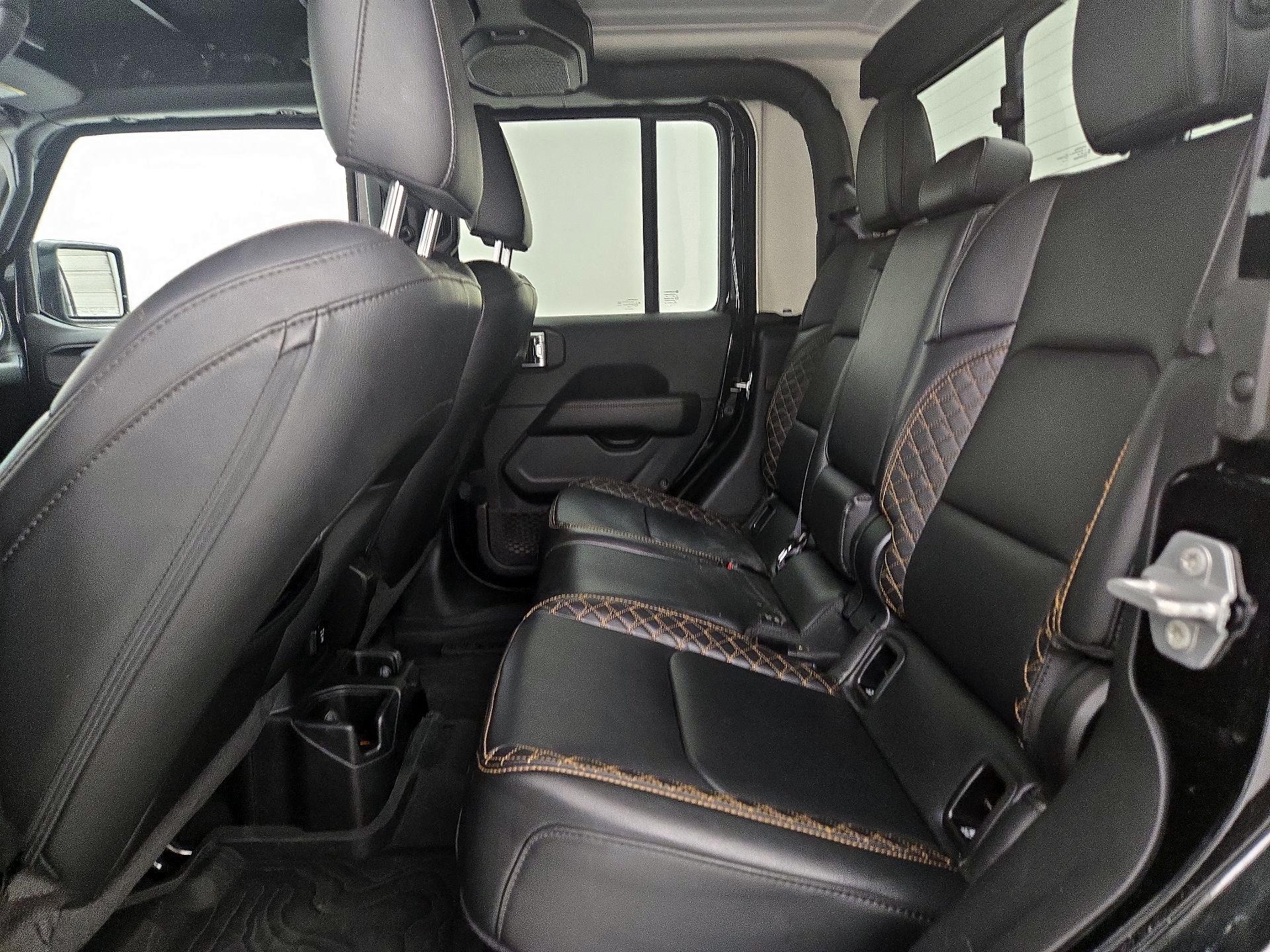 Thumbnail: 2022 Jeep Gladiator - 20