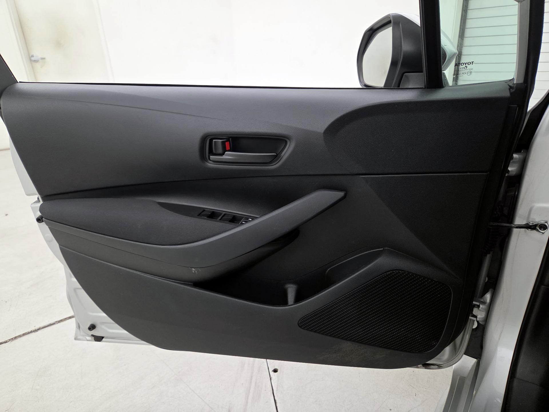 Thumbnail: 2023 Toyota Corolla - 12