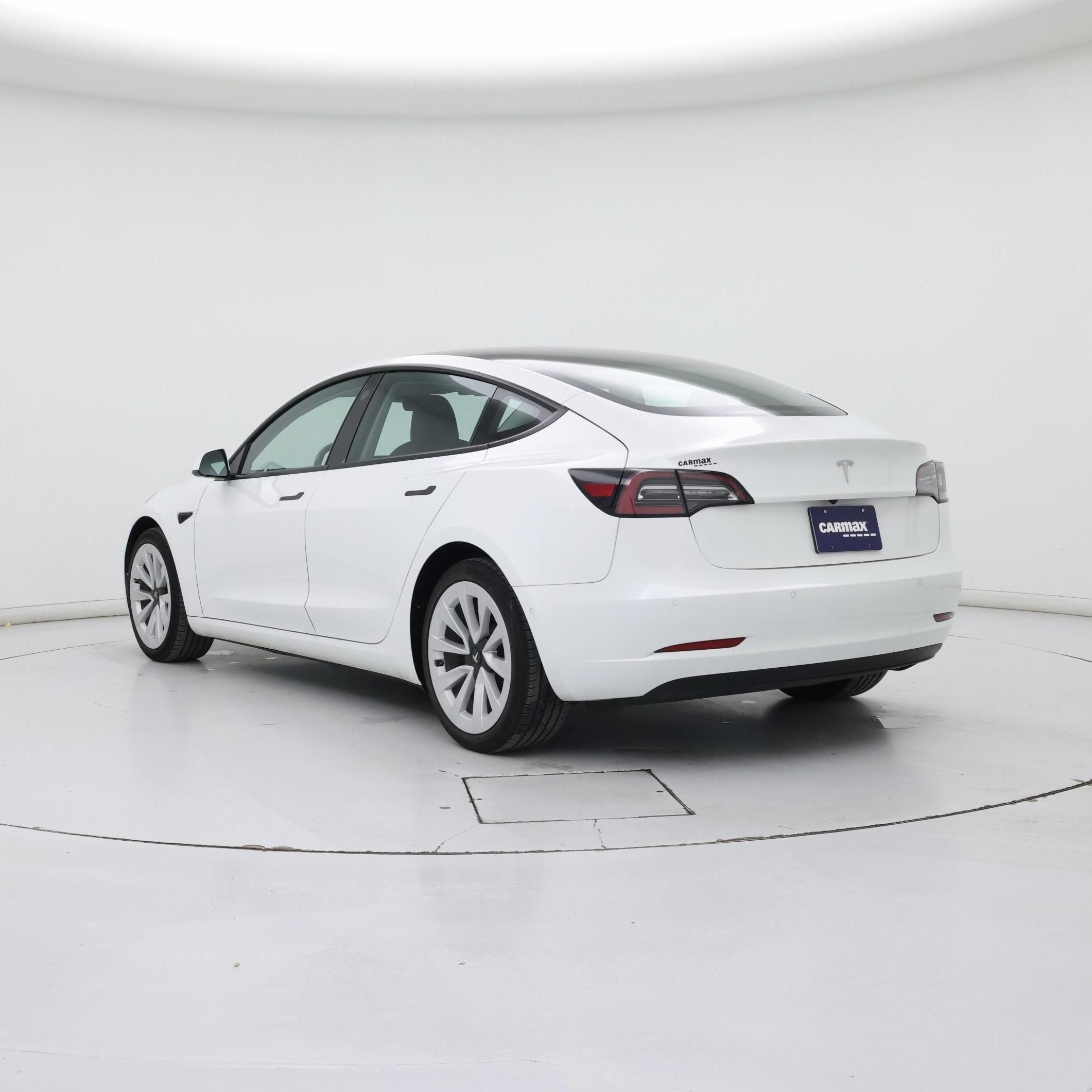 Thumbnail: 2022 Tesla Model 3 - 2