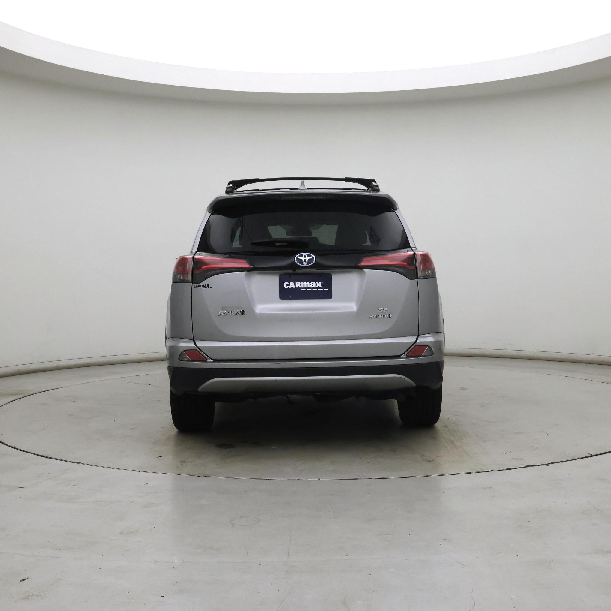 Thumbnail: 2018 Toyota RAV4 - 6