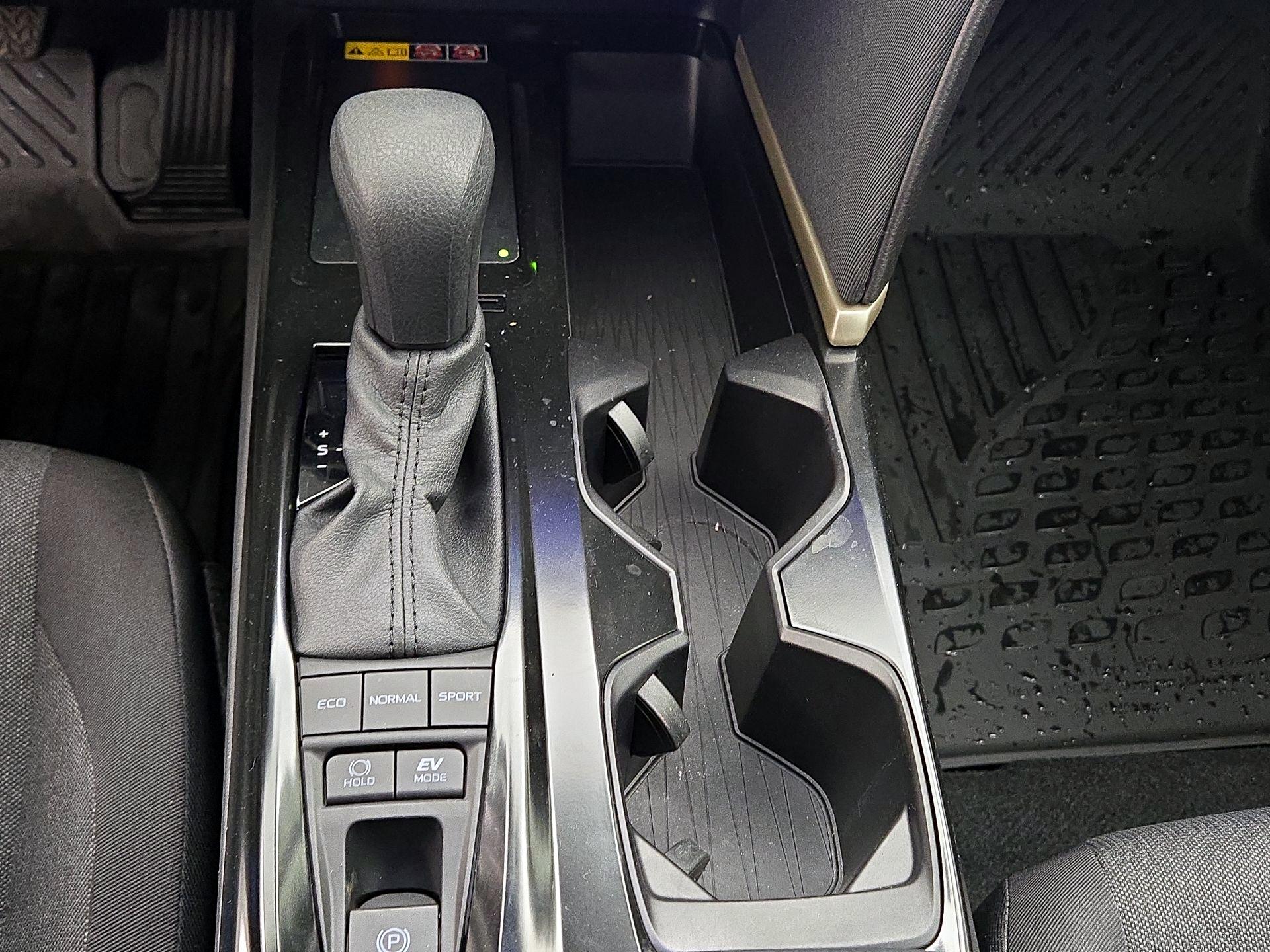 Thumbnail: 2025 Toyota Camry - 17