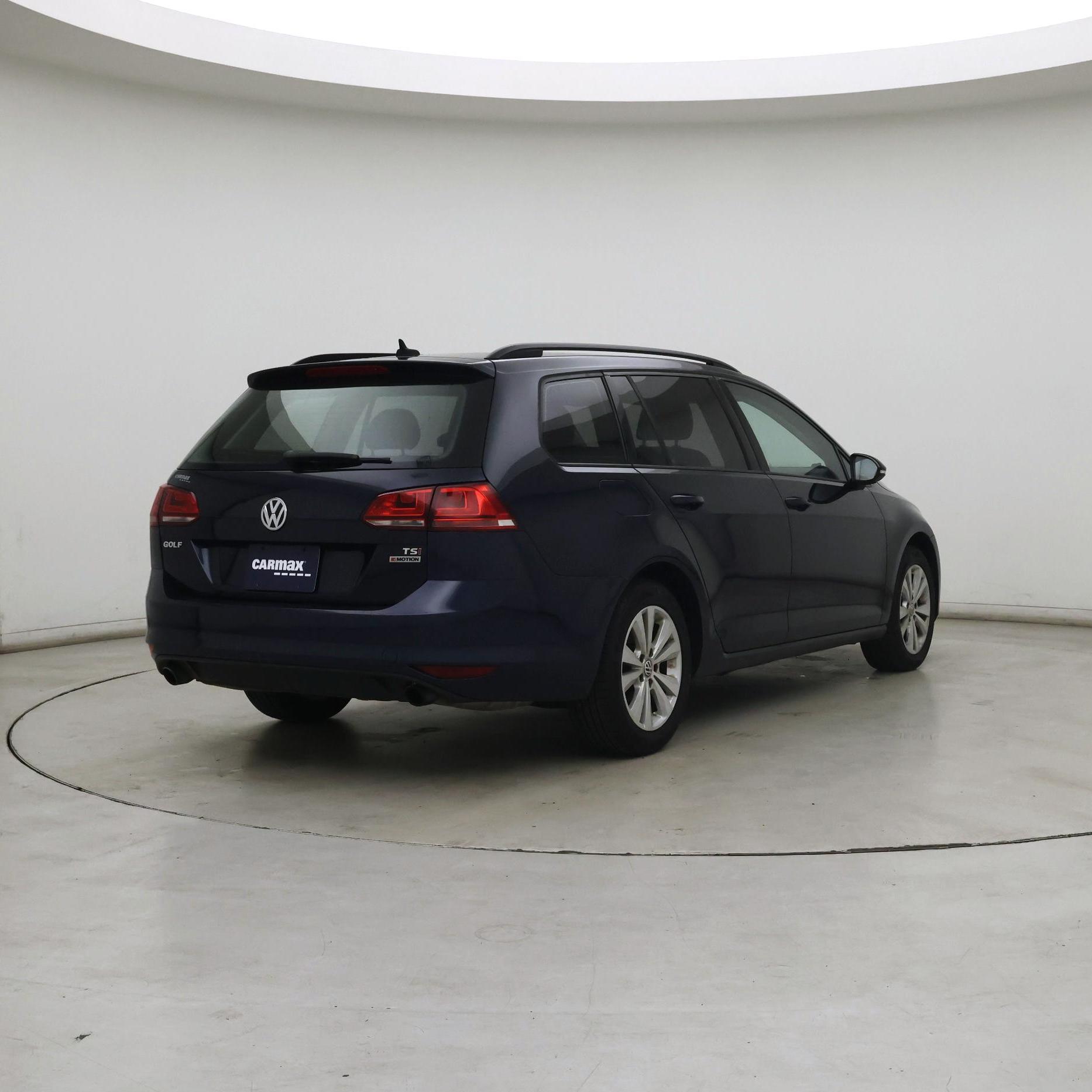 Thumbnail: 2017 Volkswagen Golf - 8