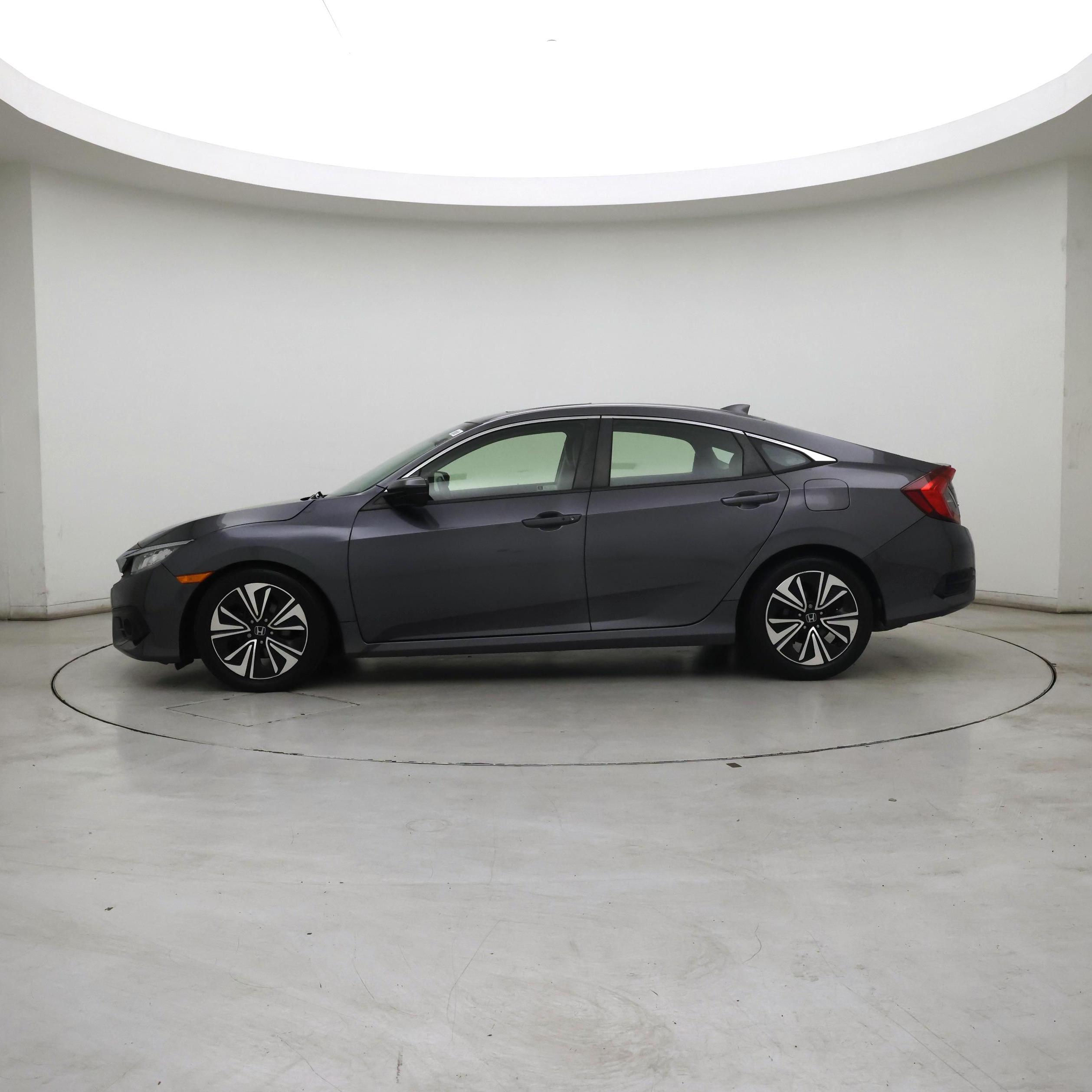 Thumbnail: 2018 Honda Civic - 3