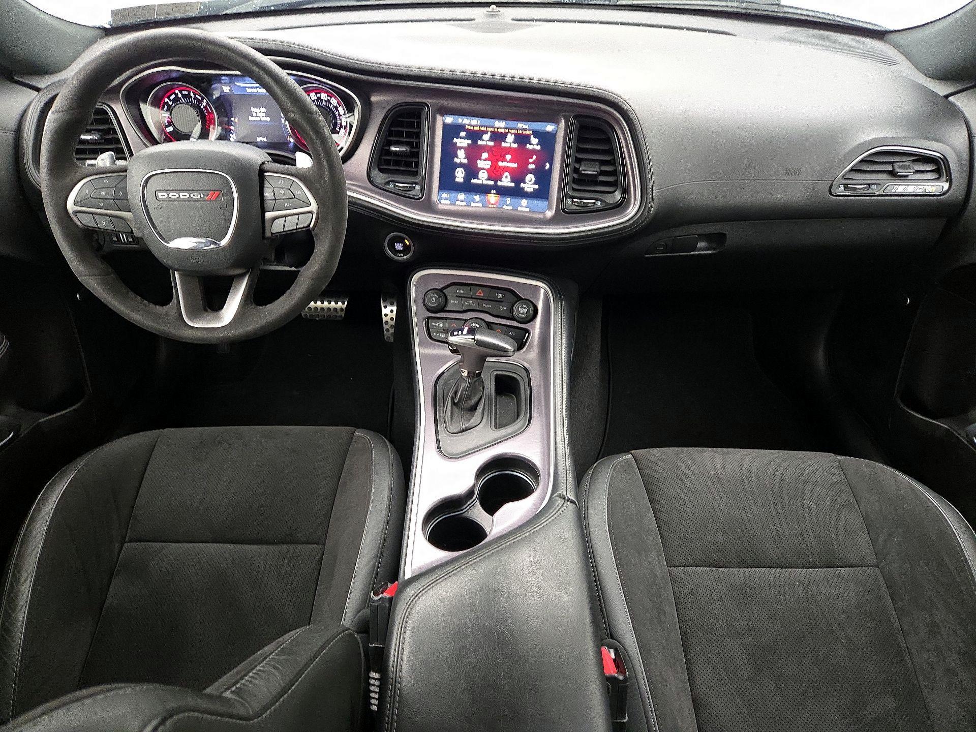 Thumbnail: 2021 Dodge Challenger - 9