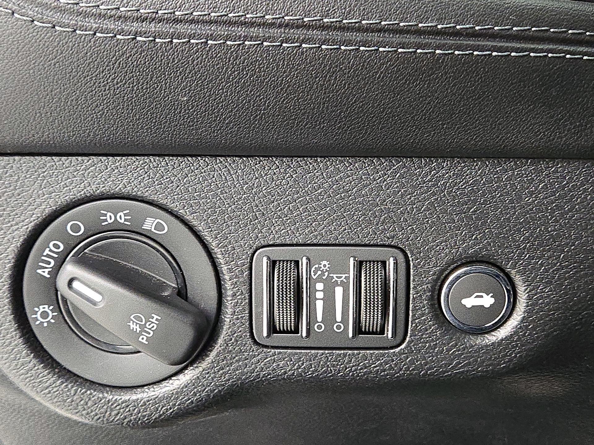 Thumbnail: 2021 Dodge Challenger - 13