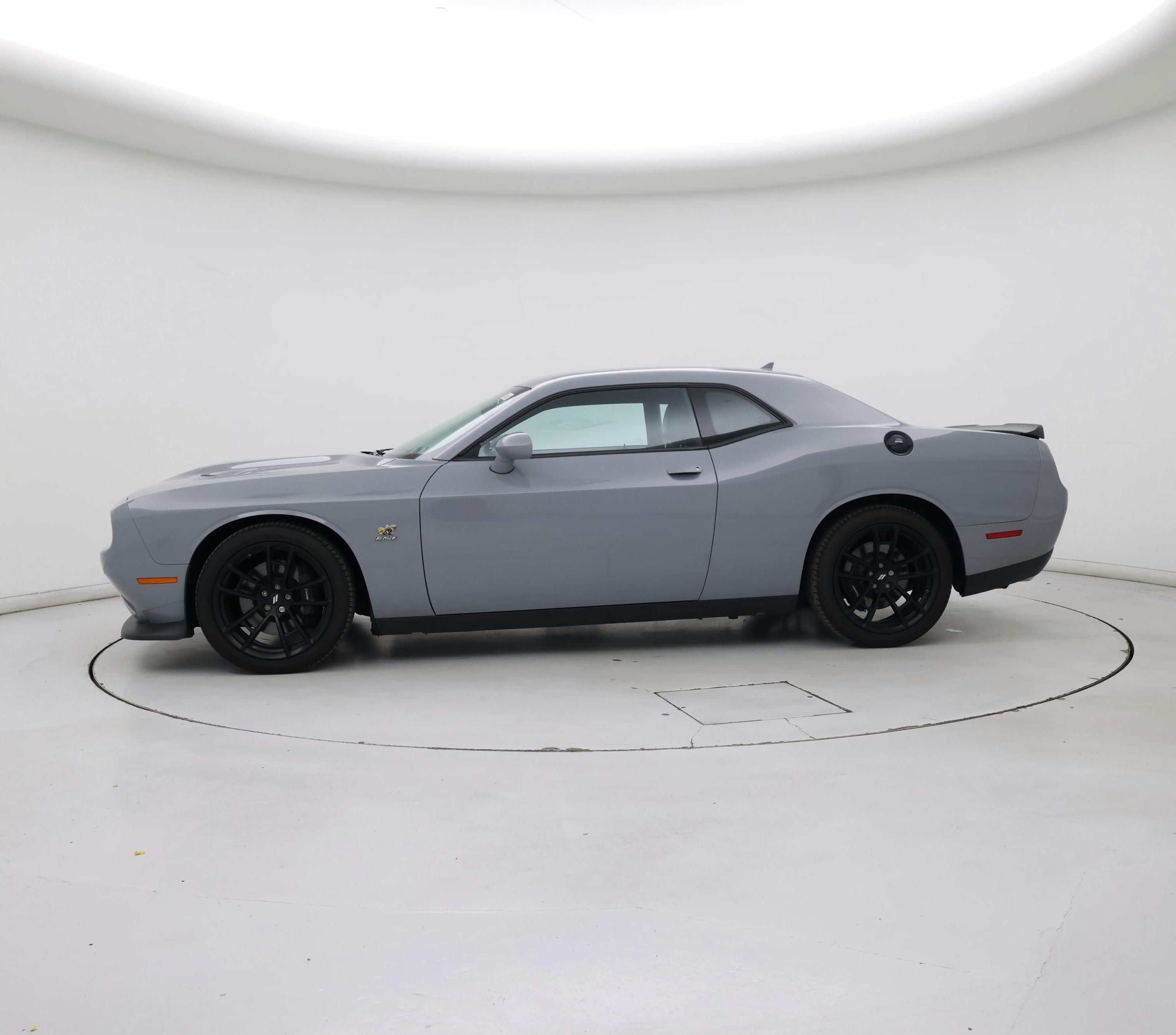 Thumbnail: 2021 Dodge Challenger - 3