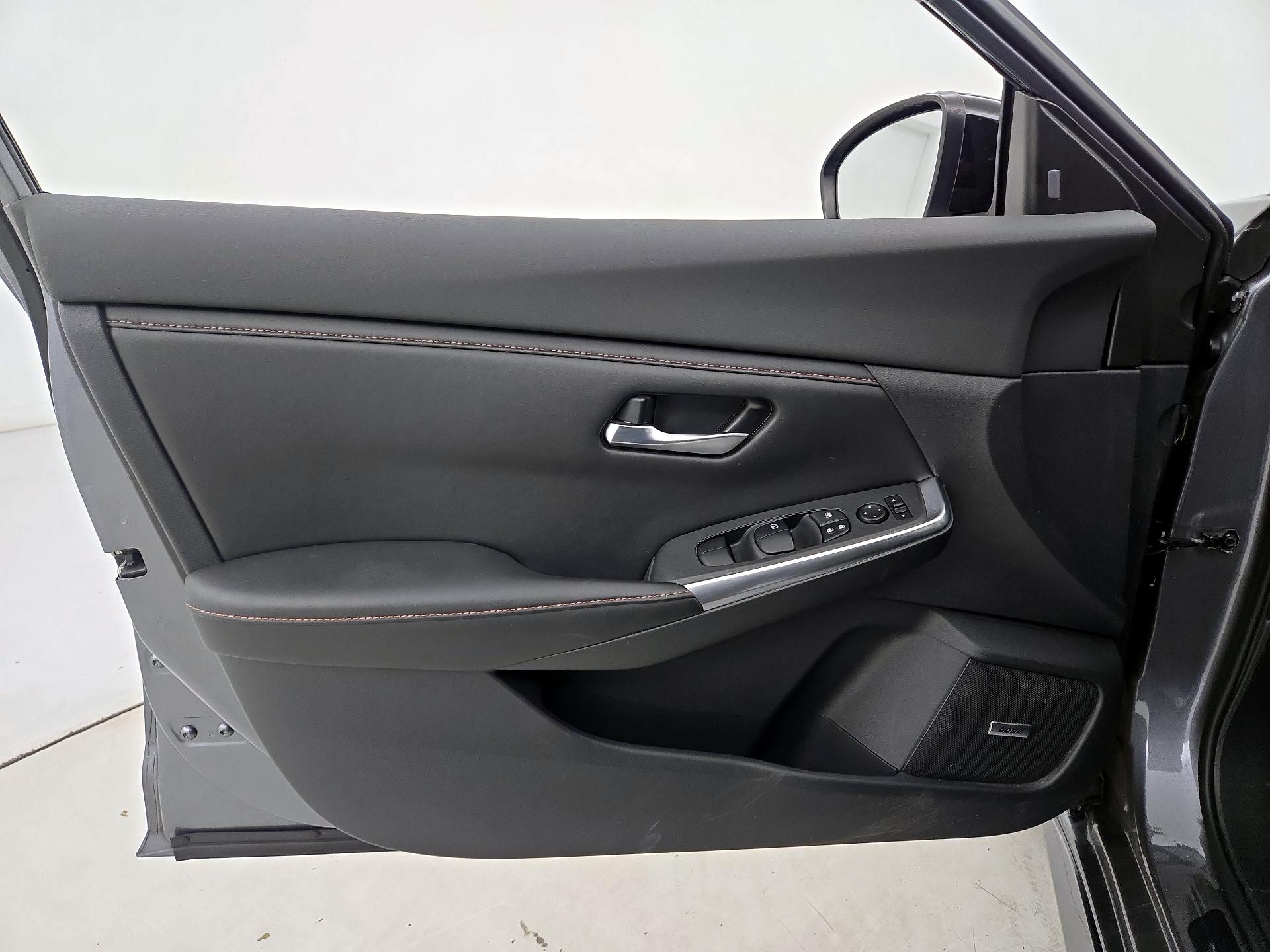 Thumbnail: 2020 Nissan Sentra - 12