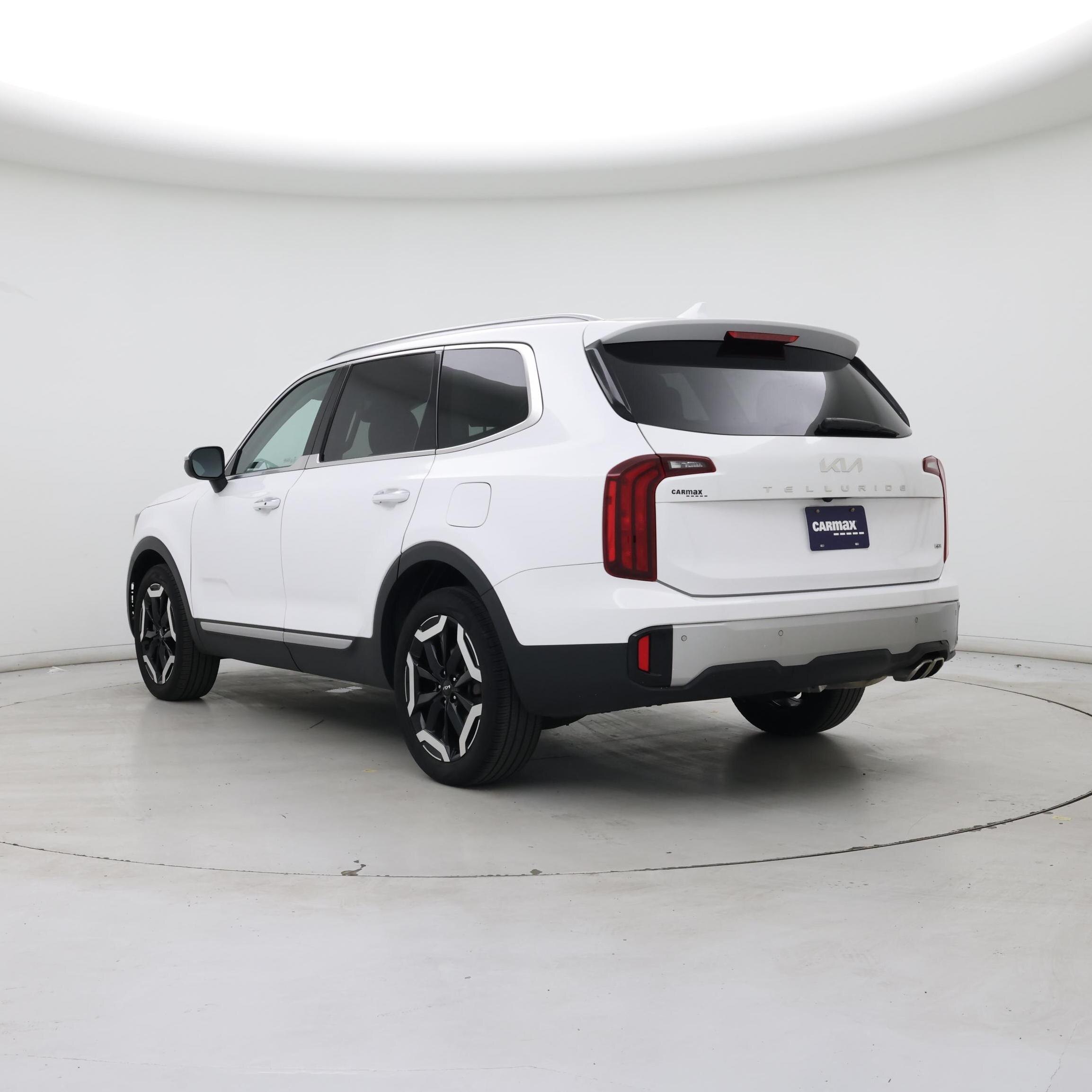 Thumbnail: 2023 Kia Telluride - 2