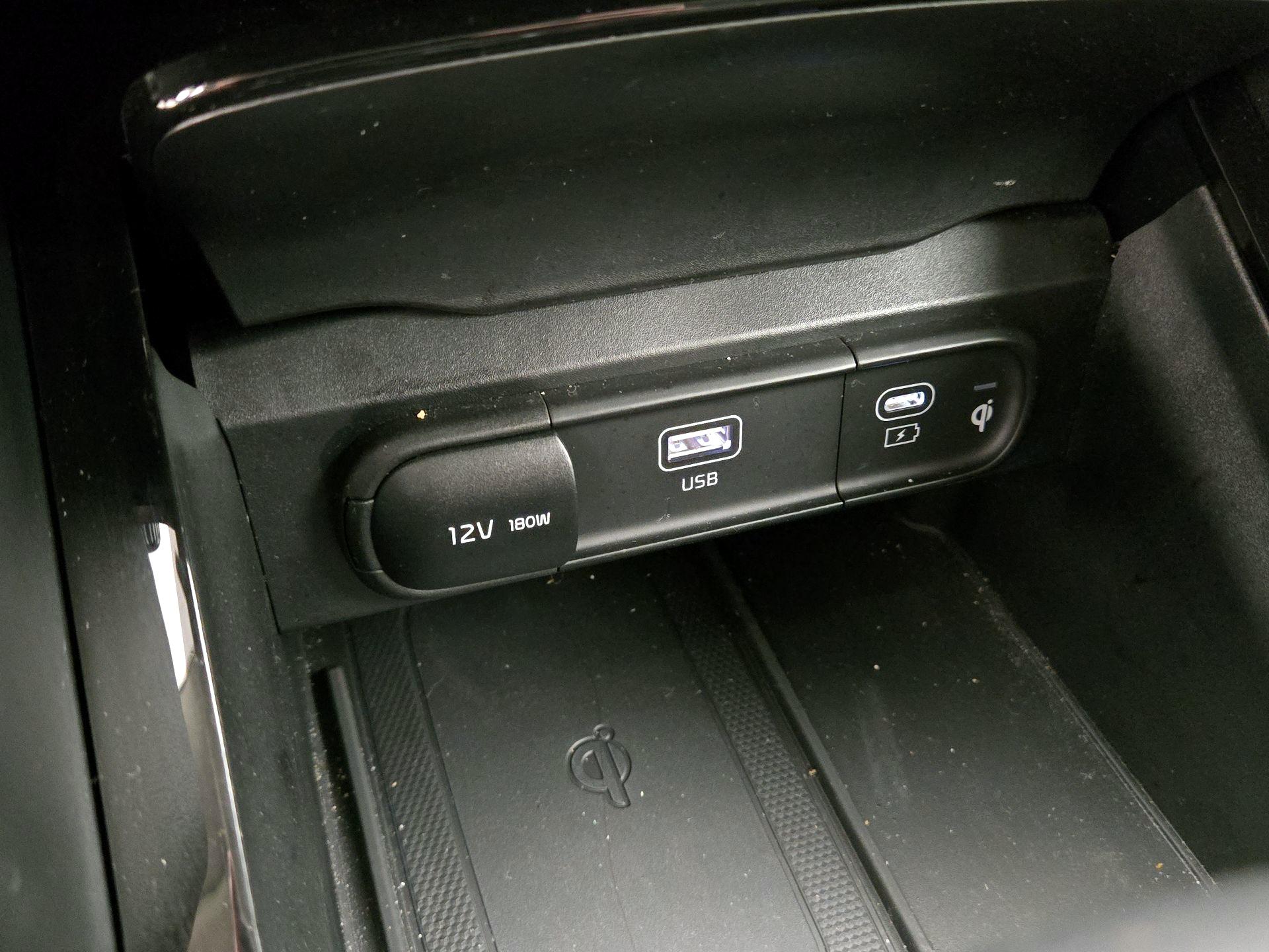 Thumbnail: 2023 Kia Telluride - 19