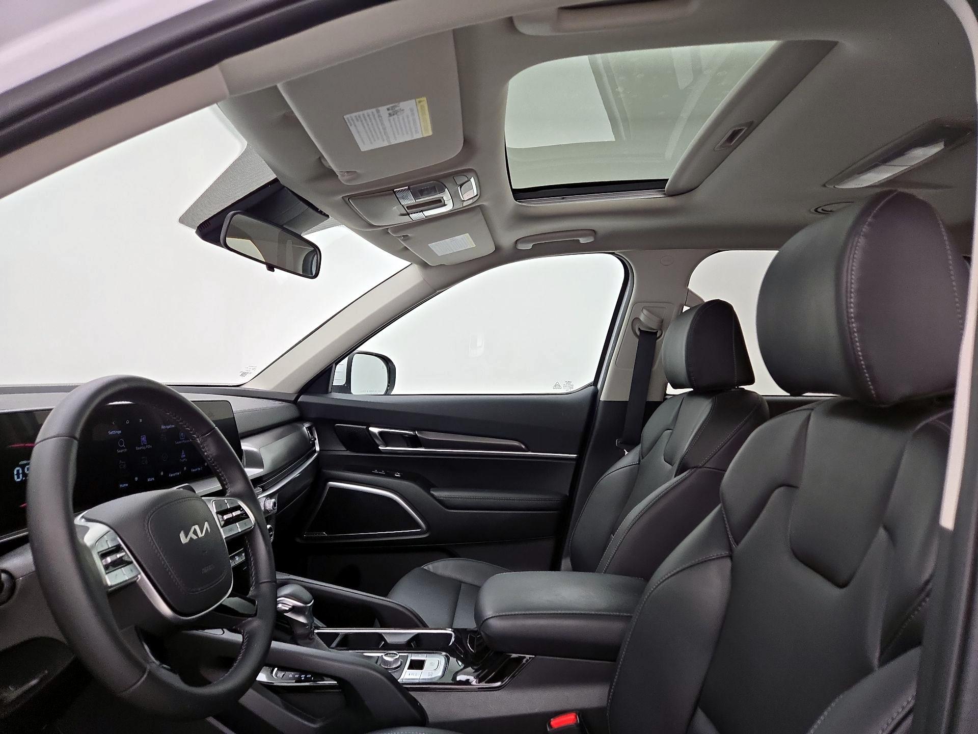 Thumbnail: 2023 Kia Telluride - 20