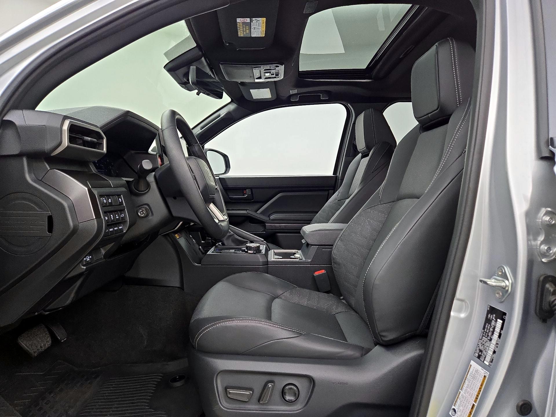 Thumbnail: 2025 Toyota 4Runner - 11