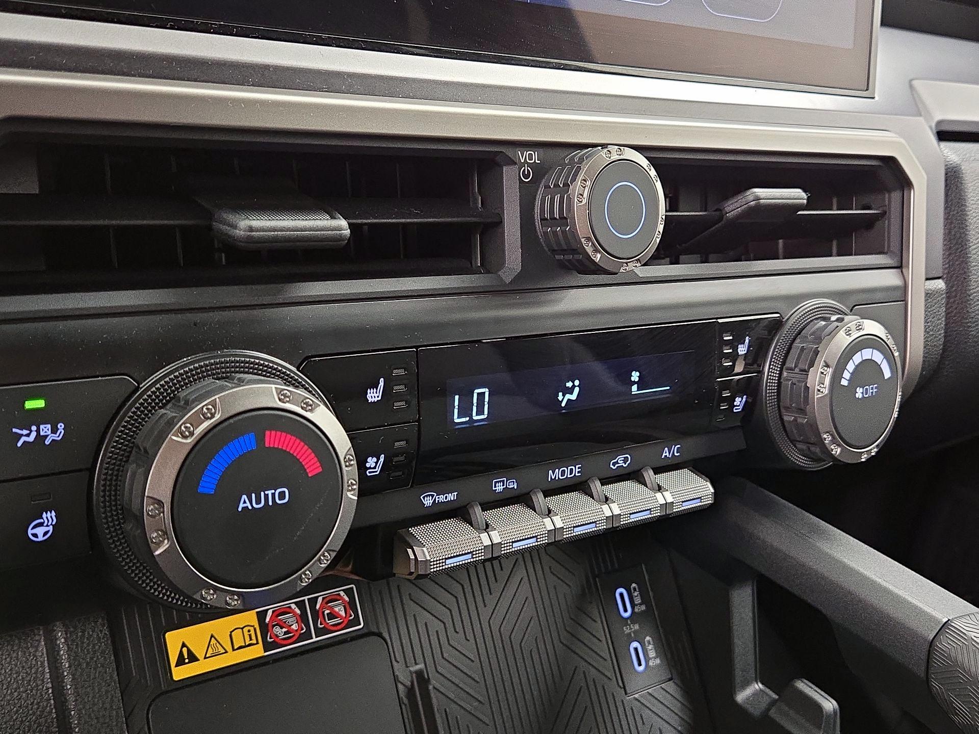 Thumbnail: 2025 Toyota 4Runner - 16