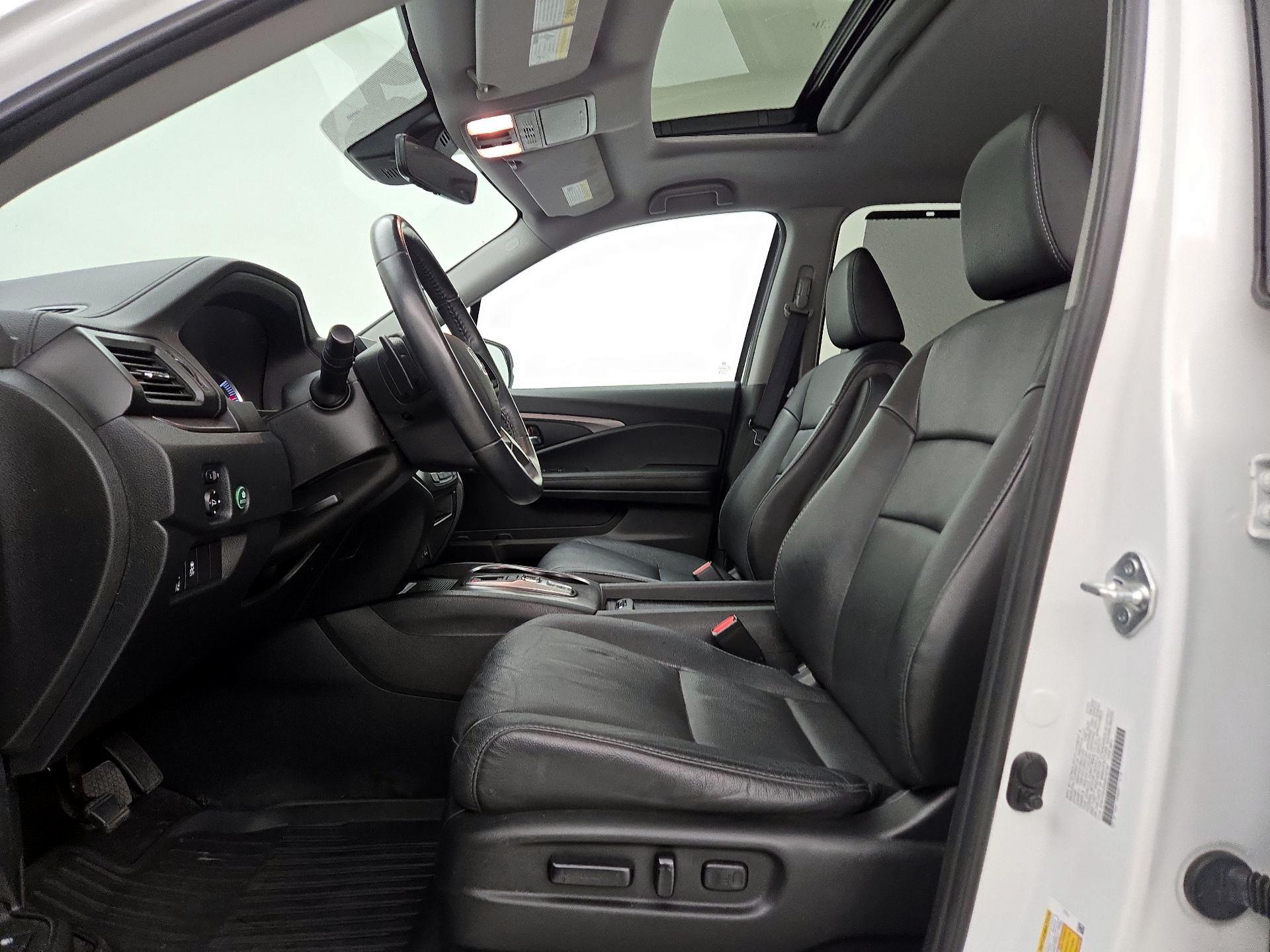 Thumbnail: 2021 Honda Pilot - 11