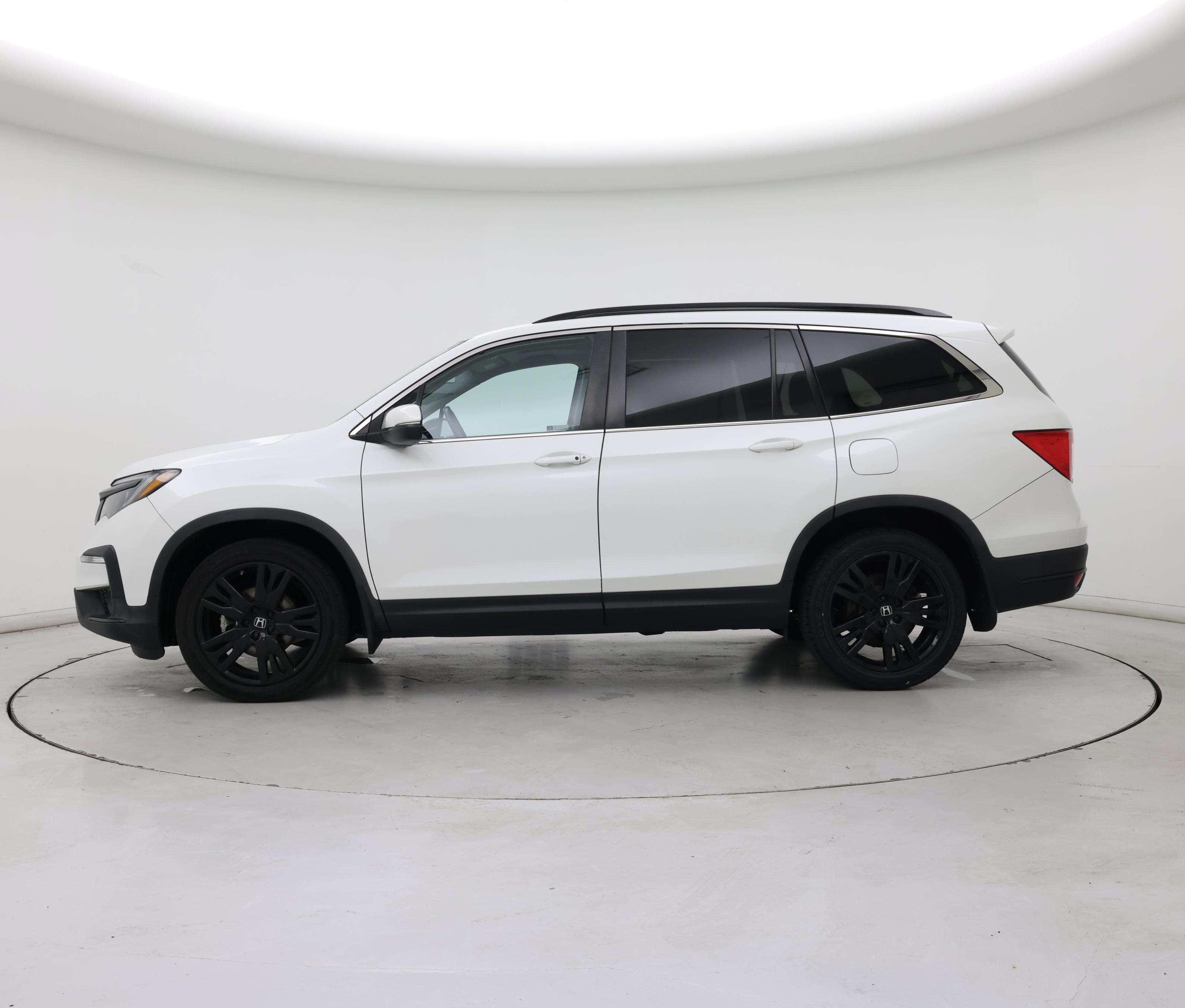 Thumbnail: 2021 Honda Pilot - 3