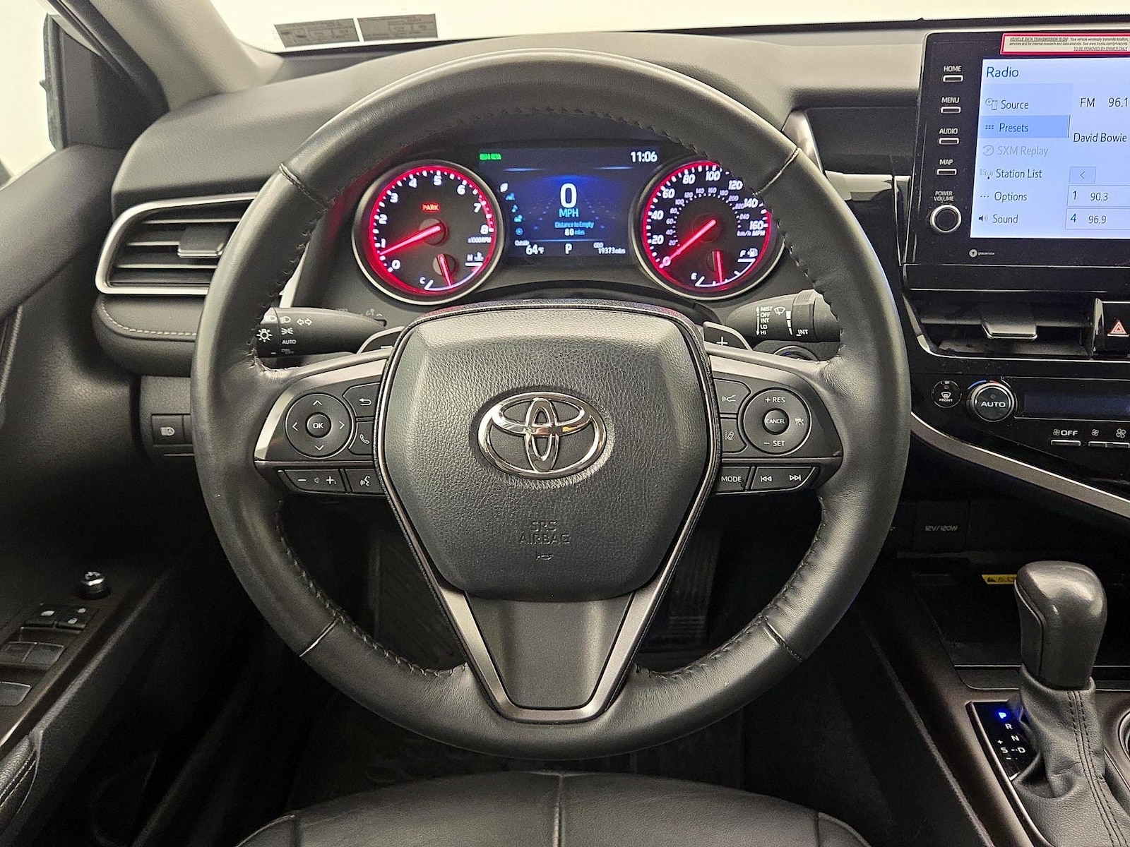 2024 Toyota Camry XSE - Photo 11
