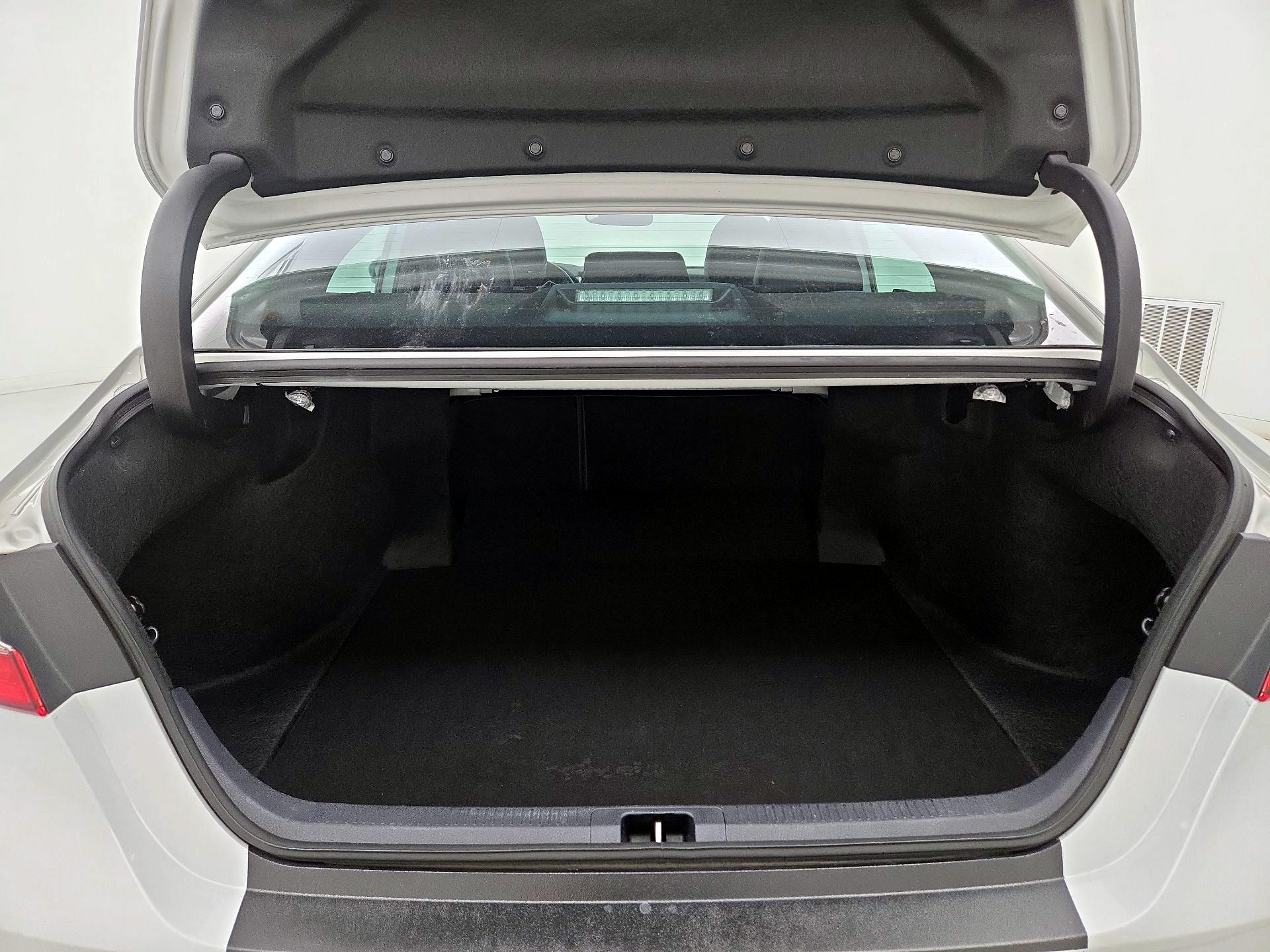 Thumbnail: 2024 Toyota Camry - 20