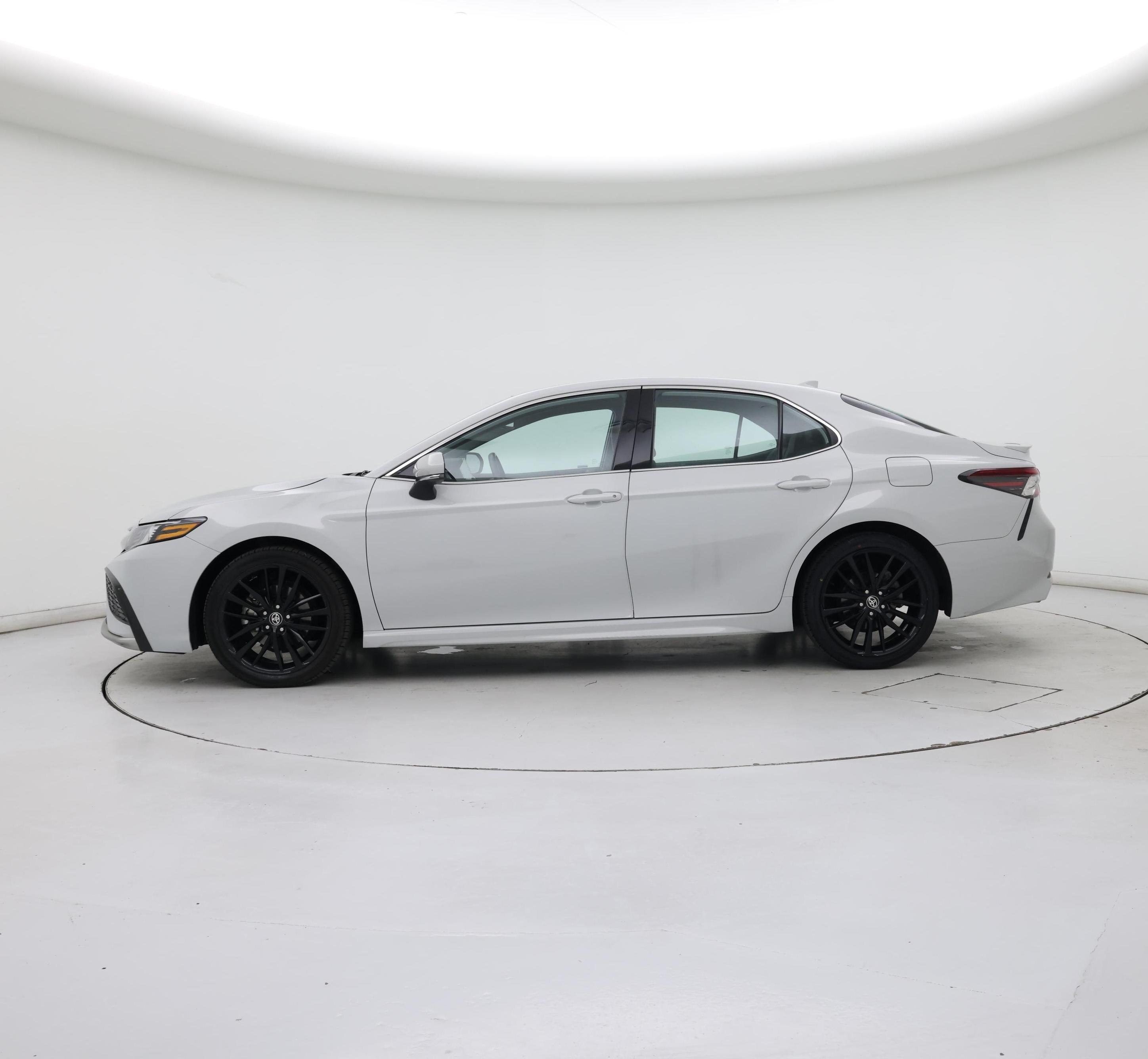 Thumbnail: 2024 Toyota Camry - 3