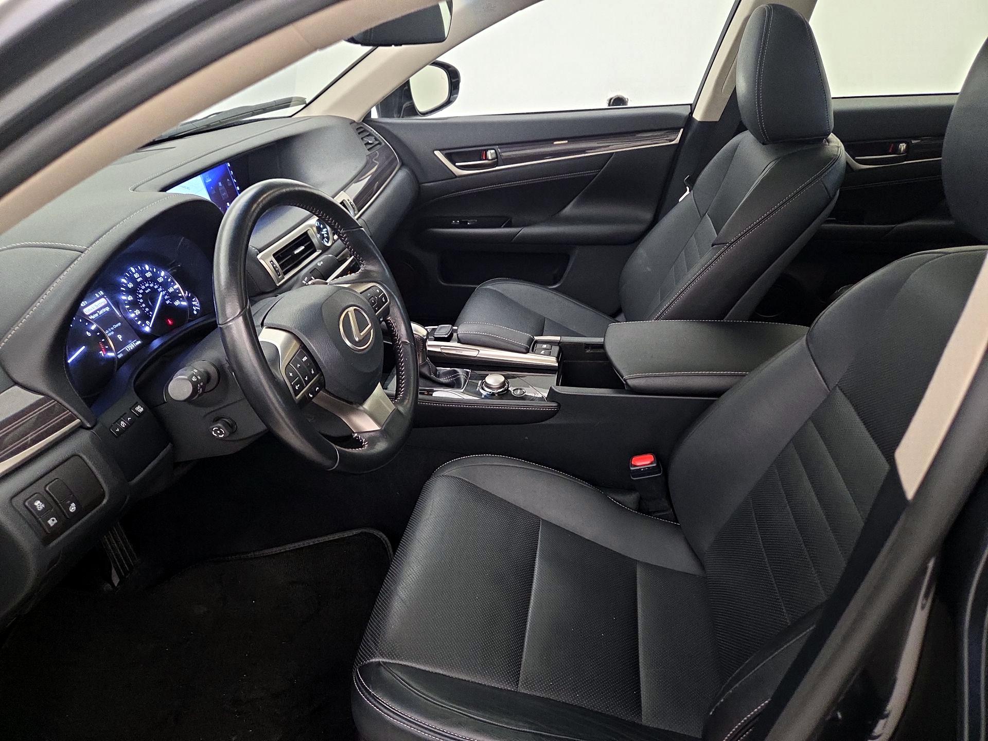 Thumbnail: 2018 Lexus GS - 11