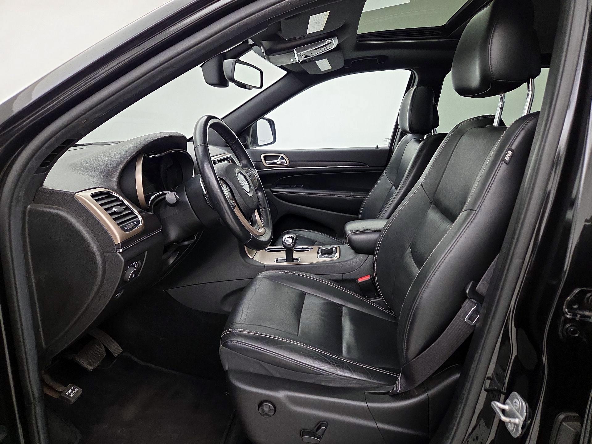 Thumbnail: 2014 Jeep Grand Cherokee - 11