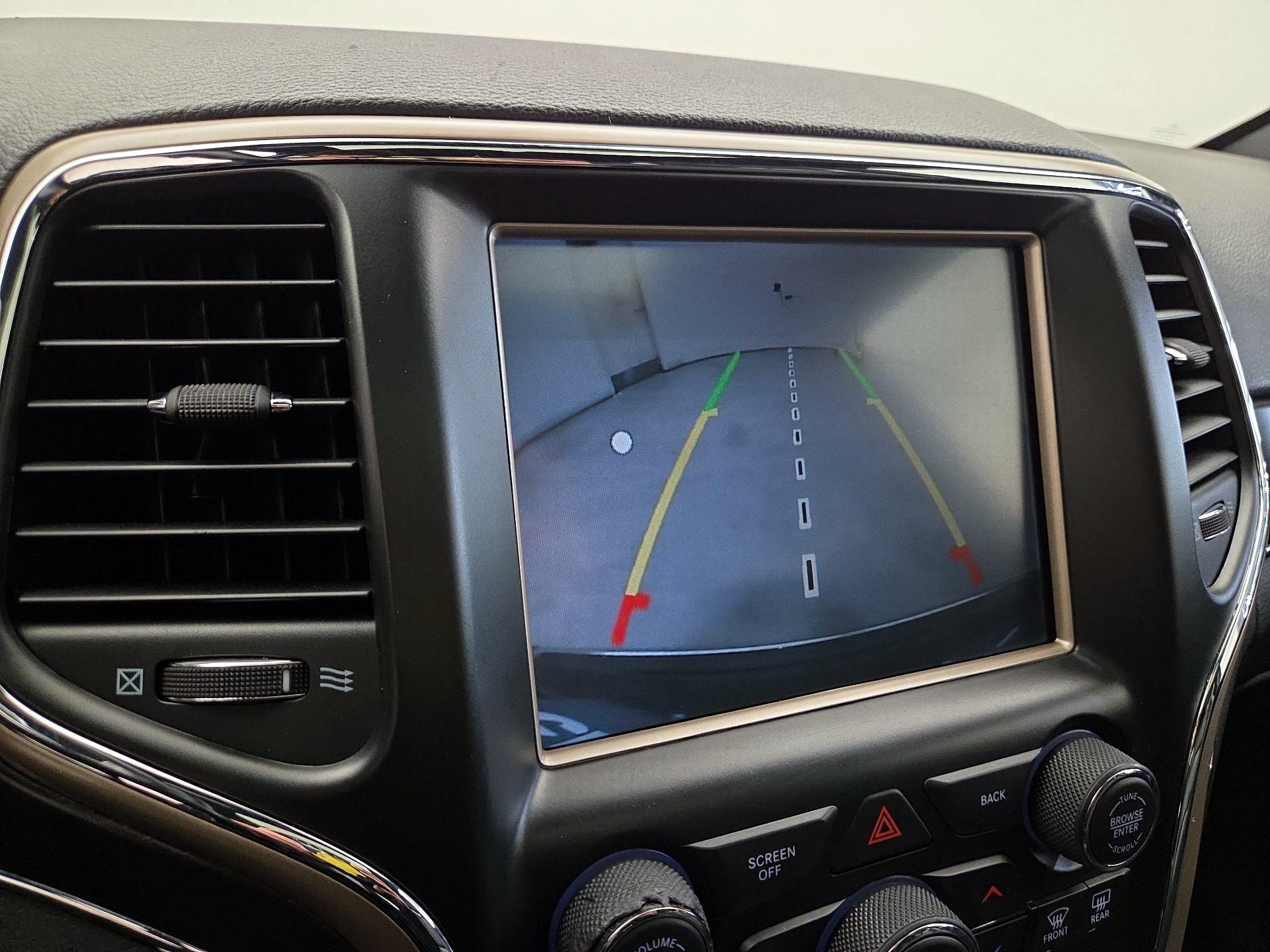 Thumbnail: 2014 Jeep Grand Cherokee - 14