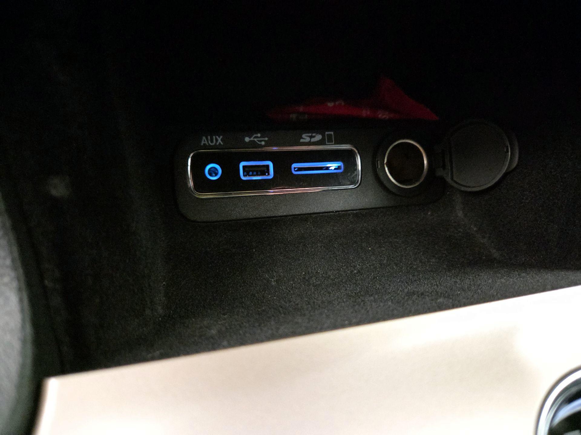 Thumbnail: 2014 Jeep Grand Cherokee - 18