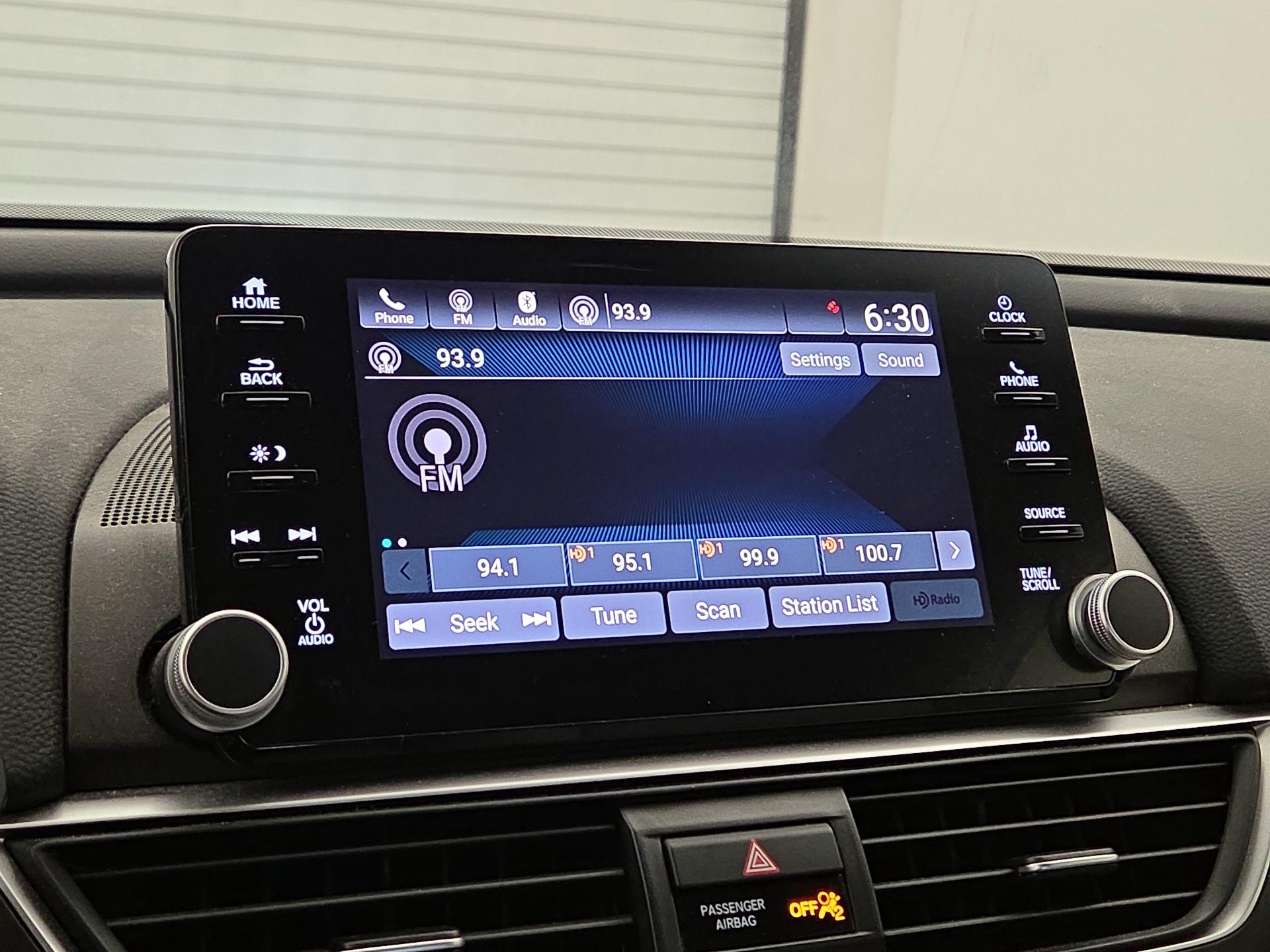 Thumbnail: 2019 Honda Accord - 15