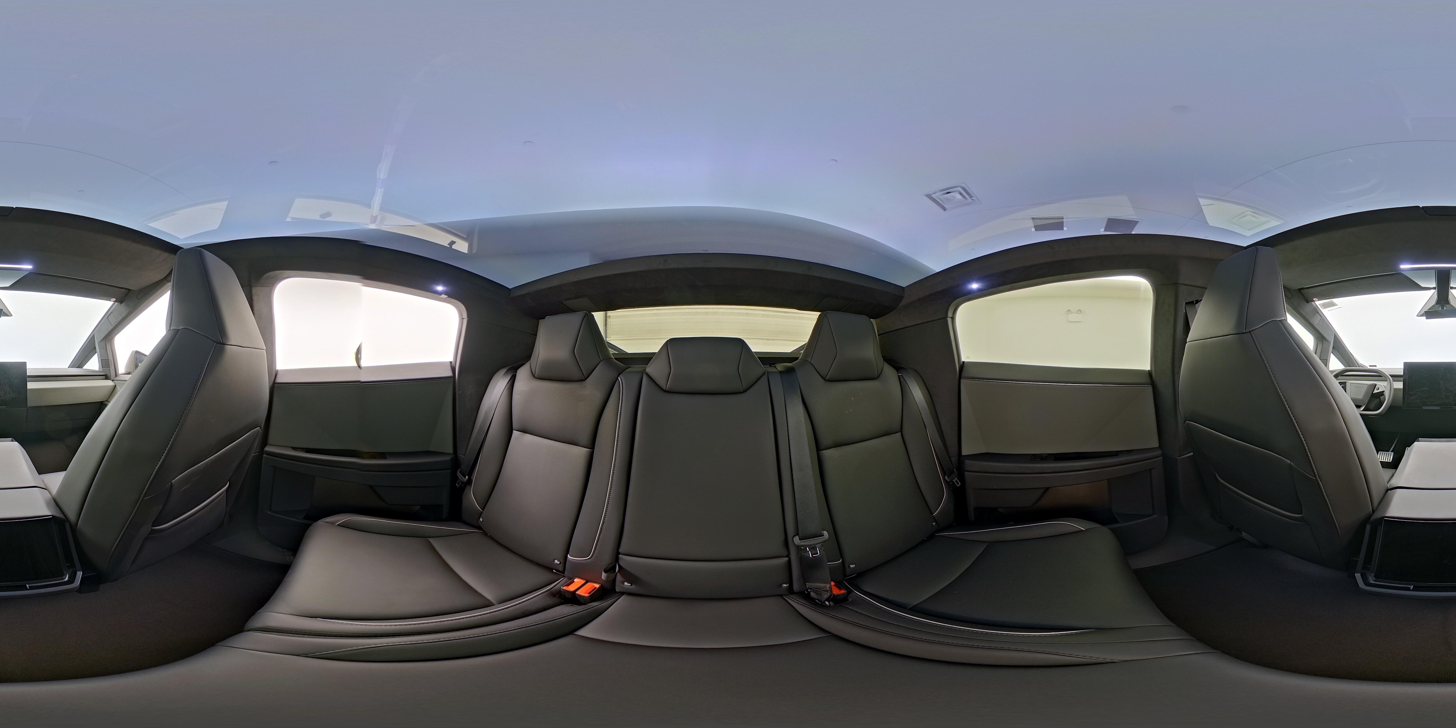 2024 Tesla Cybertruck Base - Photo 26