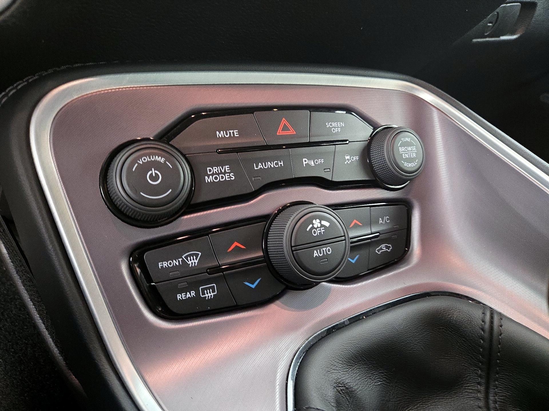 Thumbnail: 2022 Dodge Challenger - 16