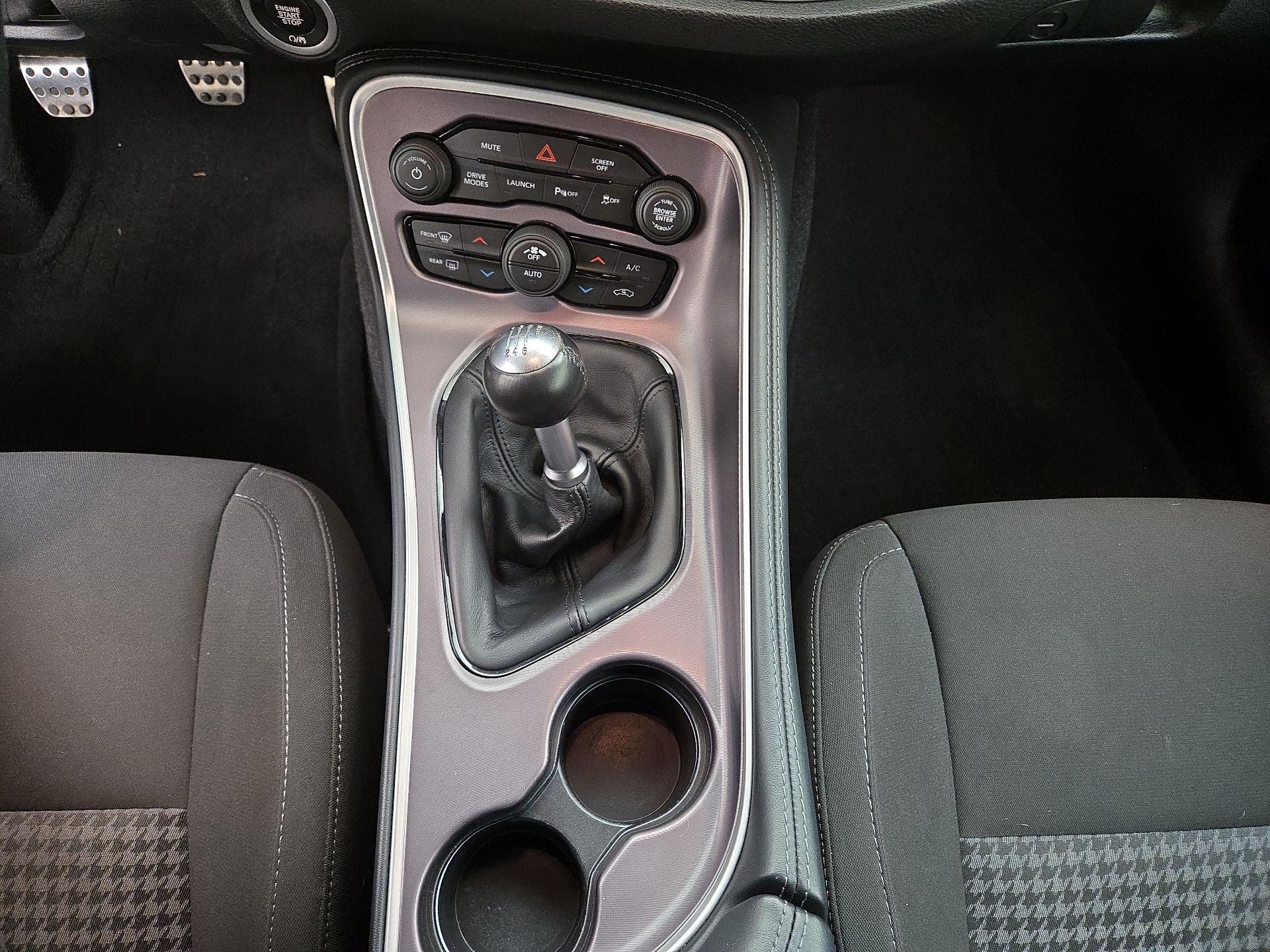 Thumbnail: 2022 Dodge Challenger - 17