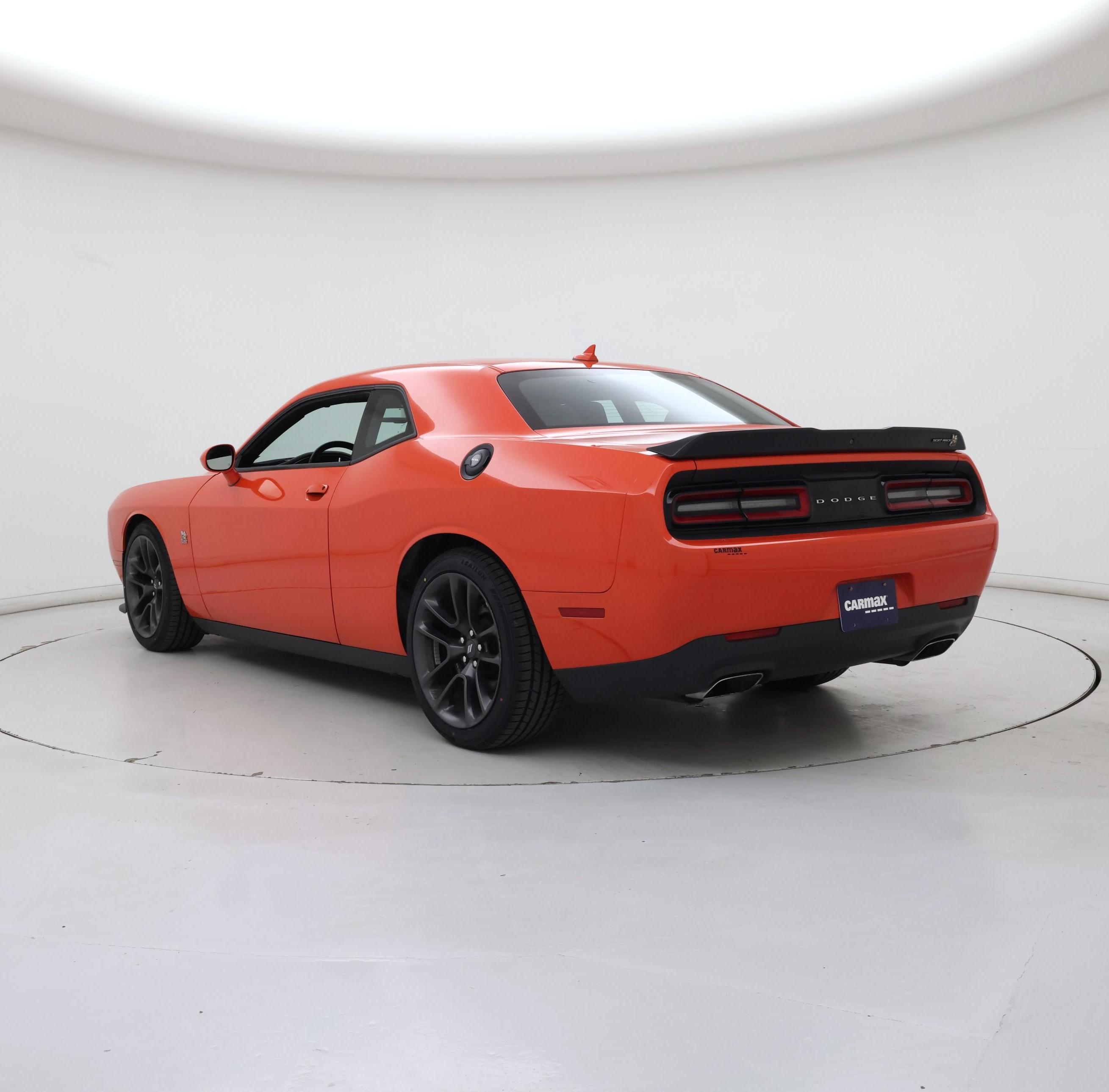 Thumbnail: 2022 Dodge Challenger - 2
