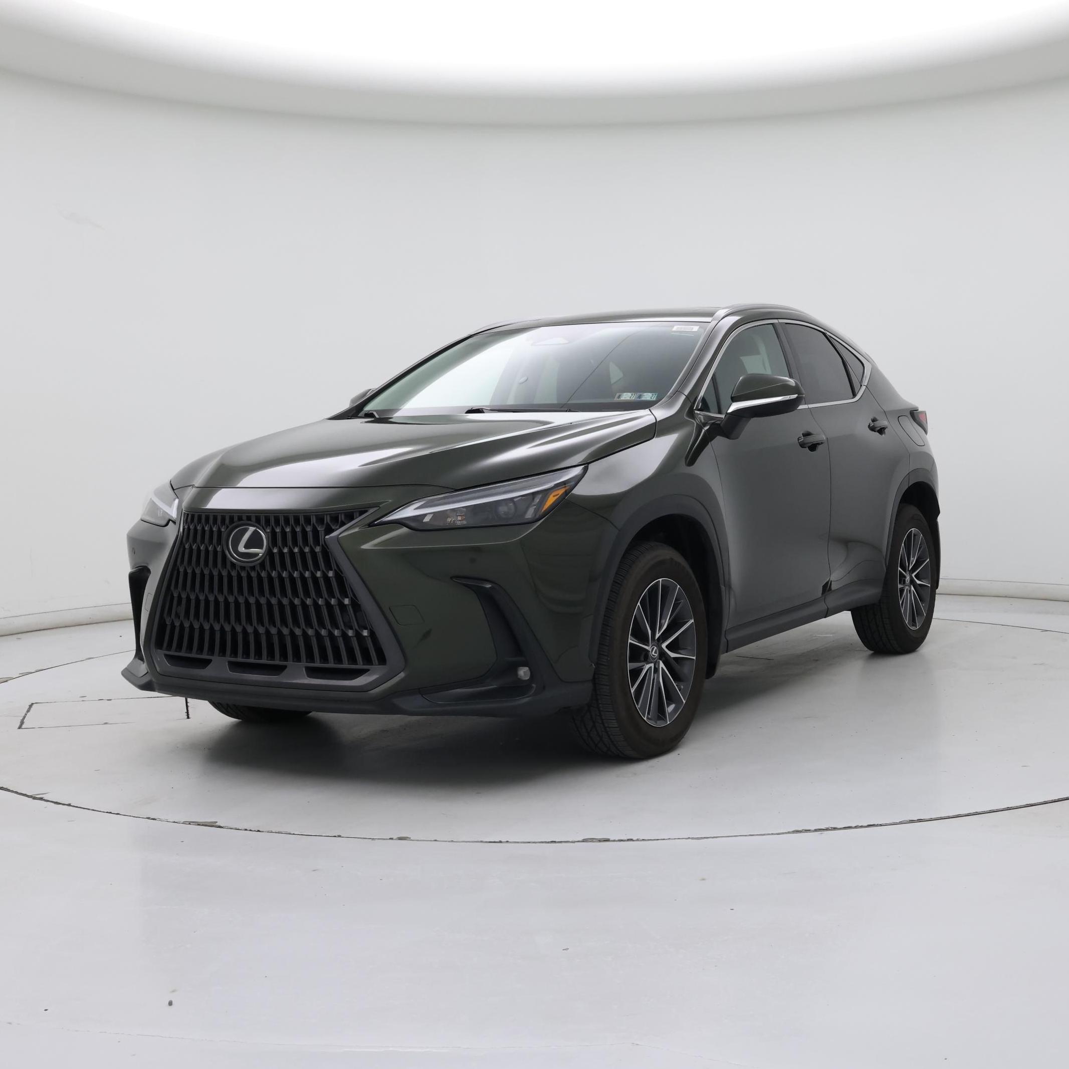 Thumbnail: 2022 Lexus NX - 4