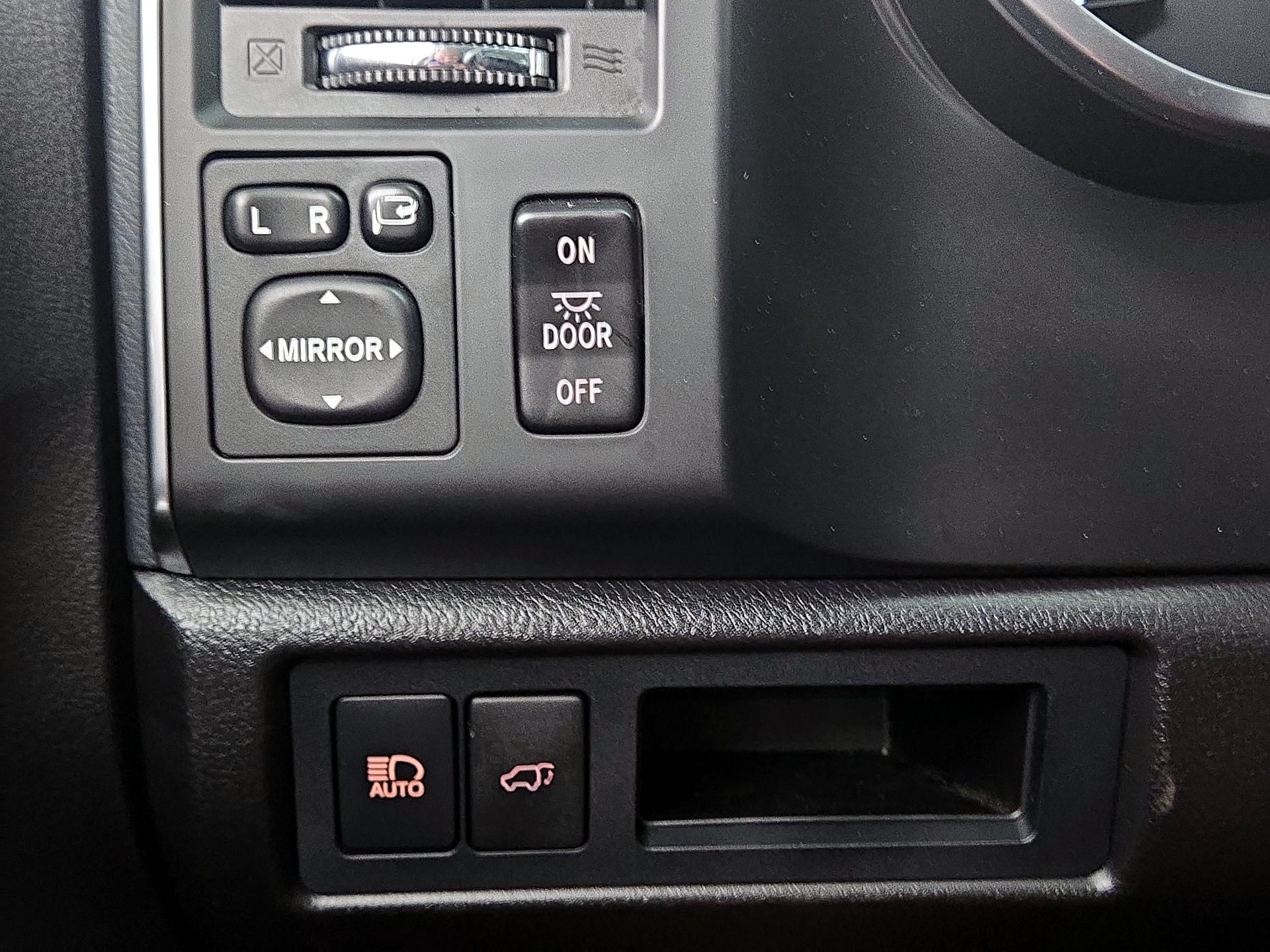 Thumbnail: 2021 Toyota Sequoia - 13