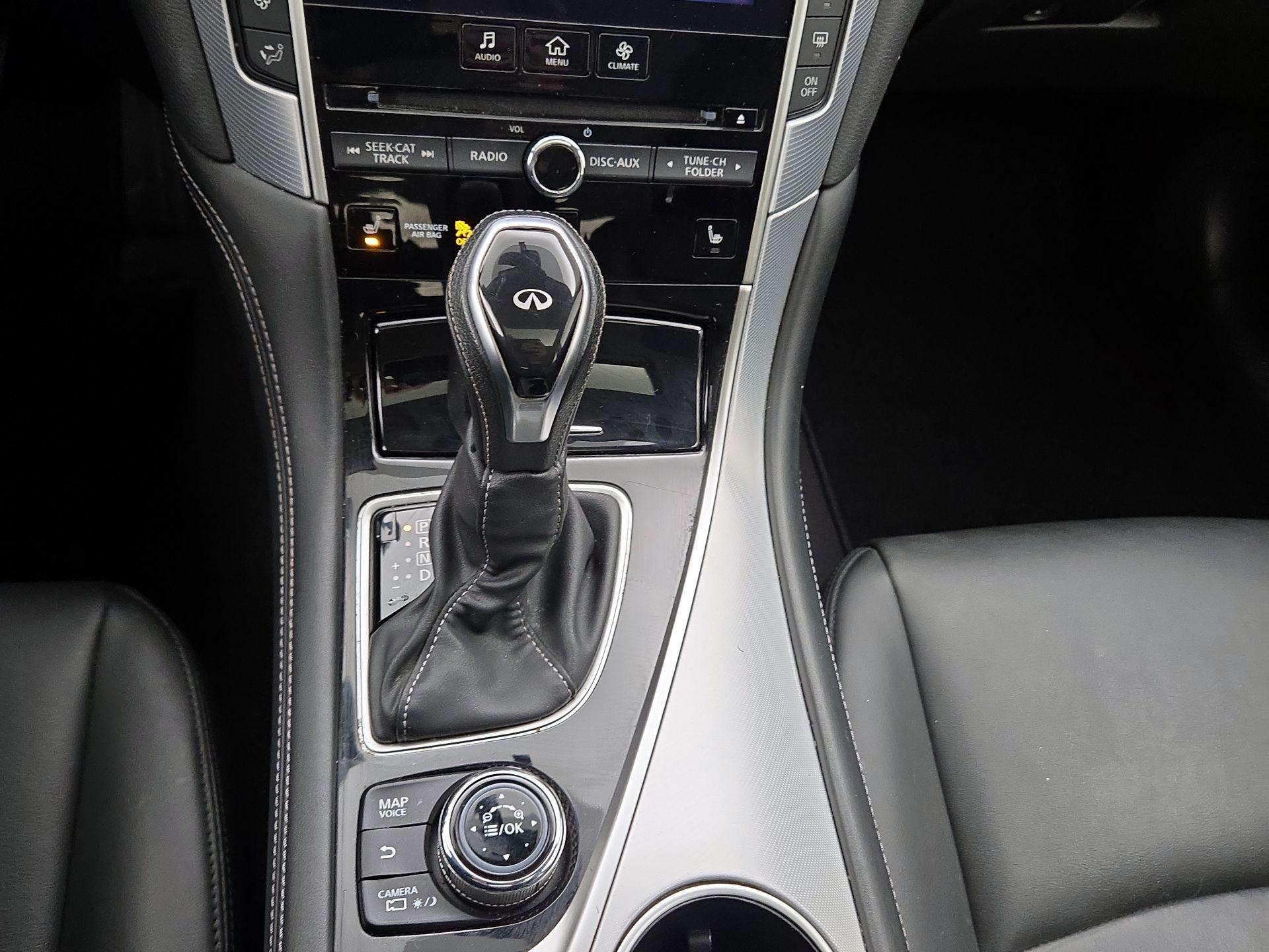 Thumbnail: 2019 INFINITI Q50 - 18