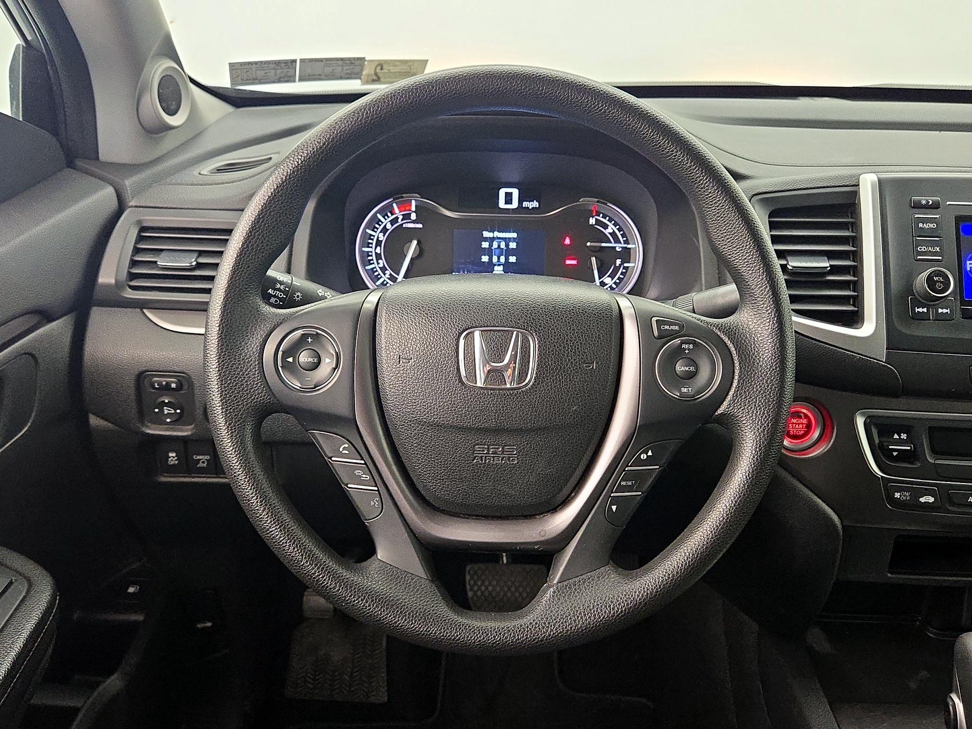 Thumbnail: 2017 Honda Ridgeline - 10